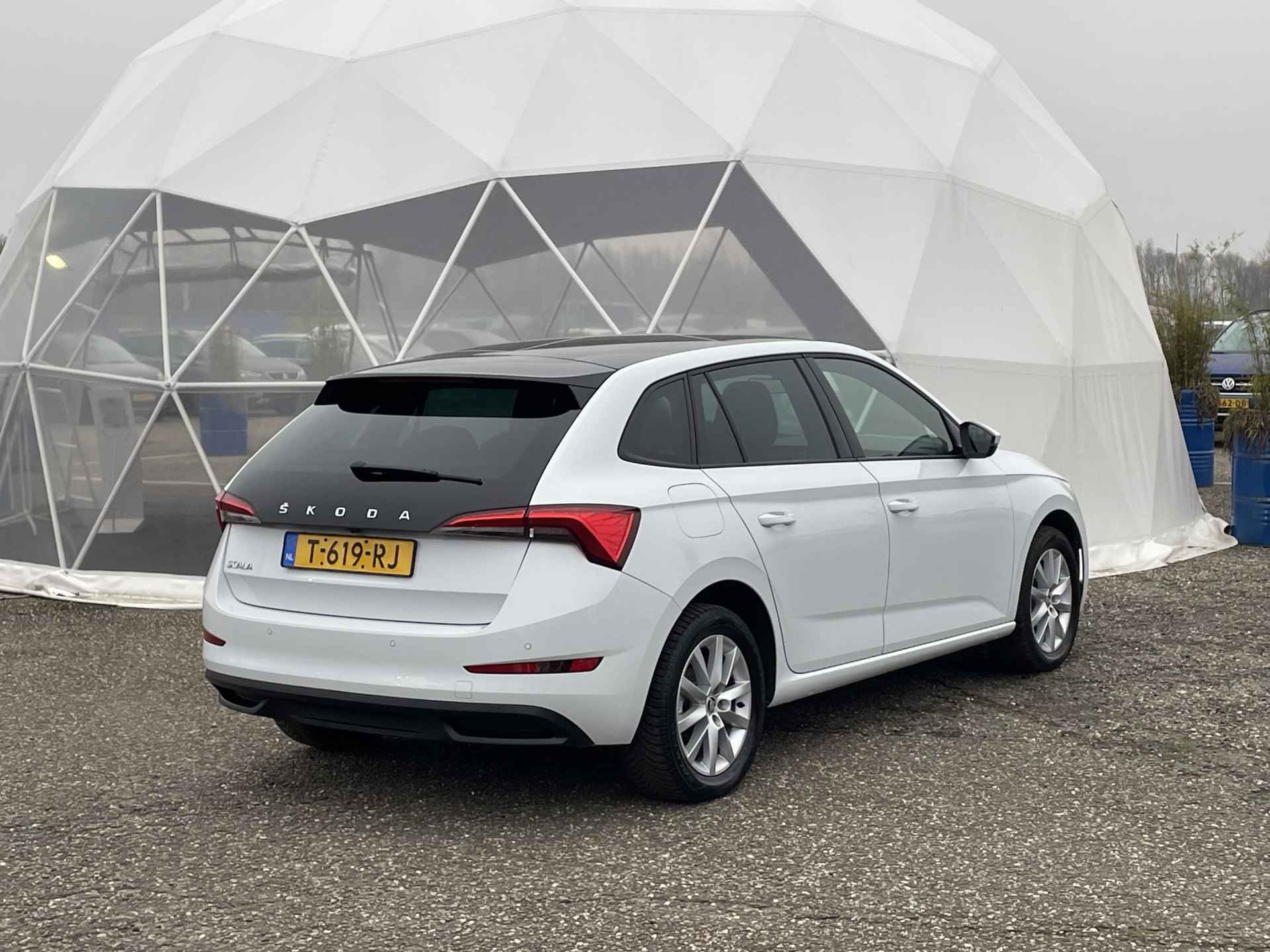 Škoda Scala 1.0 TSI Business Edition | Panoramadak | Camera | Carplay | Cruise Control | LED | Stoelverwarming | - 3/39