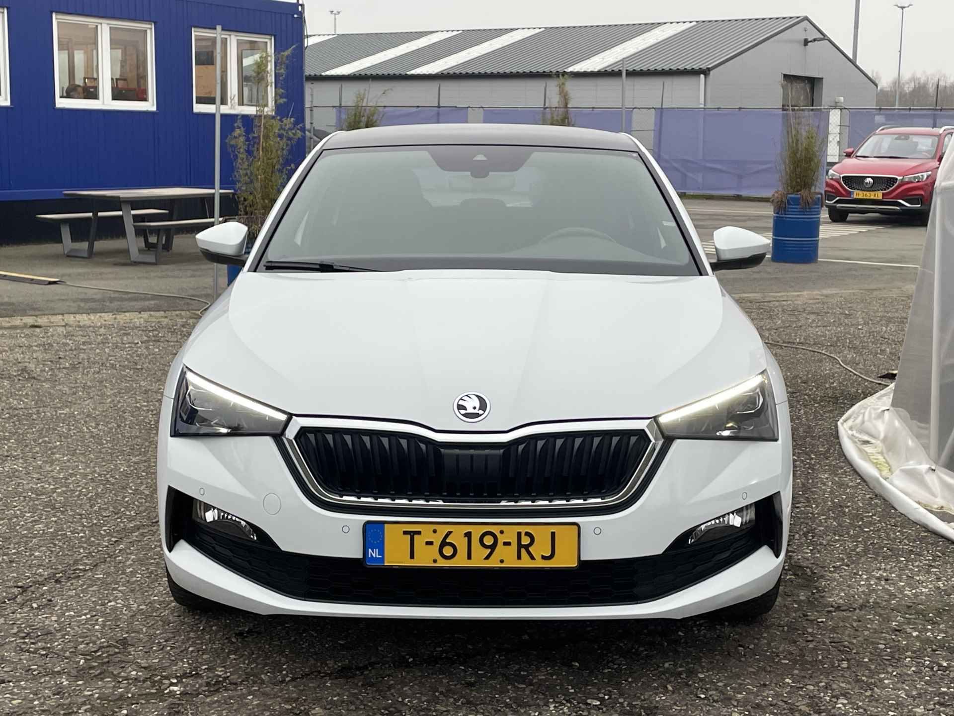 Škoda Scala 1.0 TSI Business Edition | Panoramadak | Camera | Carplay | Cruise Control | LED | Stoelverwarming | - 15/39