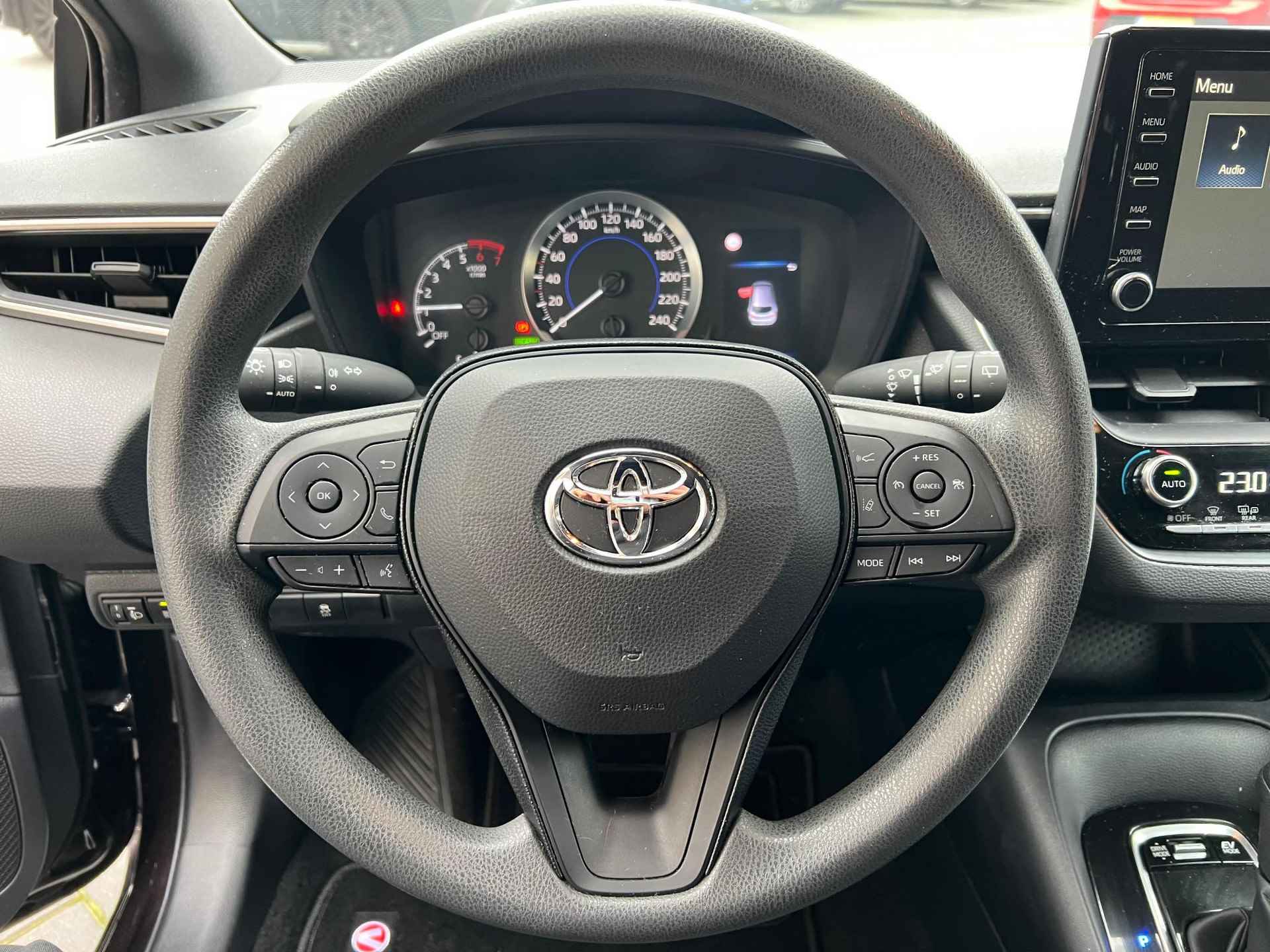 Toyota Corolla Touring Sports 1.8 Hybrid | 17 Inch | Camera | Apple Carplay | Cruise Control | DAB | - 17/22