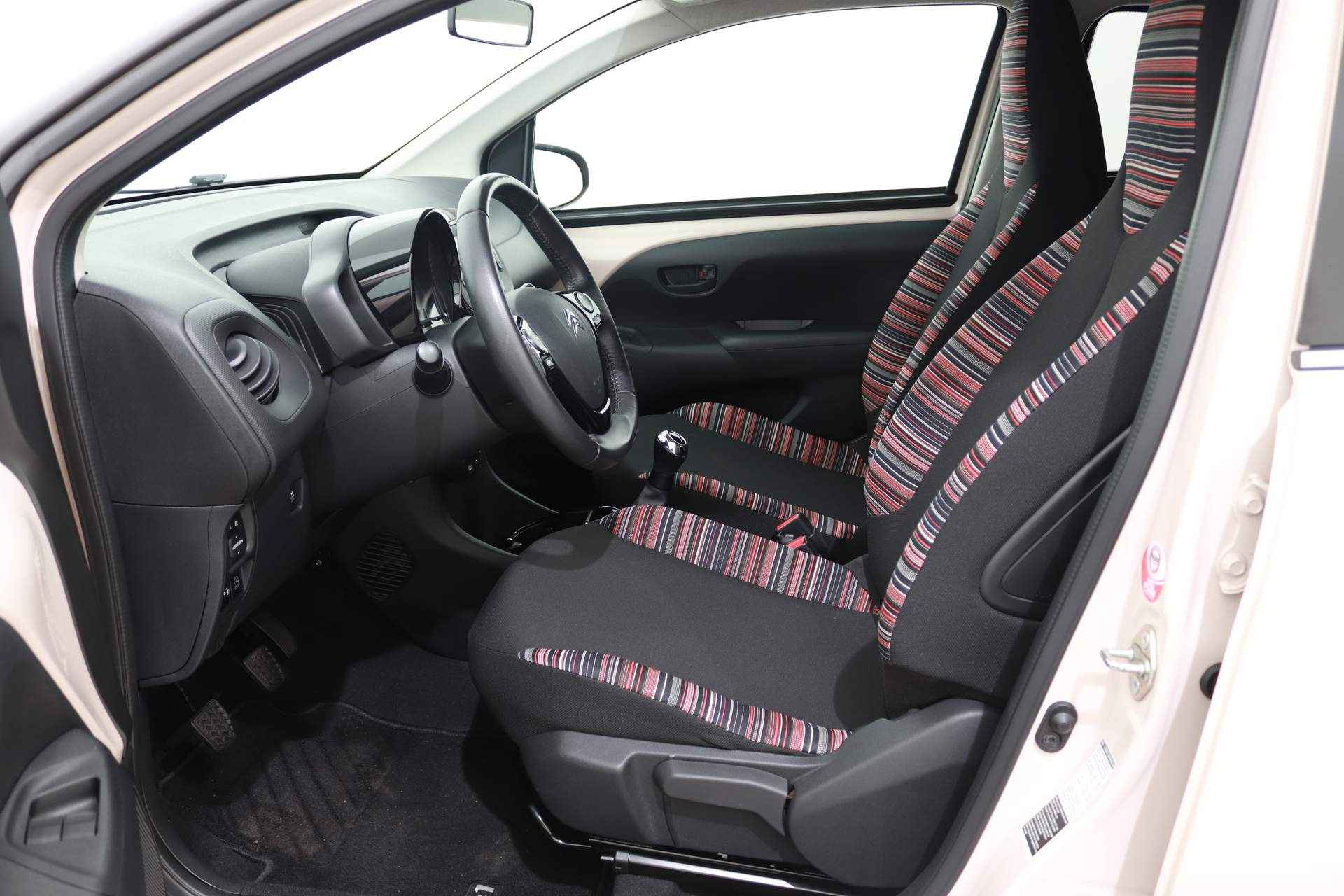 Citroën C1 1.0 VTI 73PK FEEL PACK LOOK | PACK COMFORT | Airco | Privacy glass - 19/43