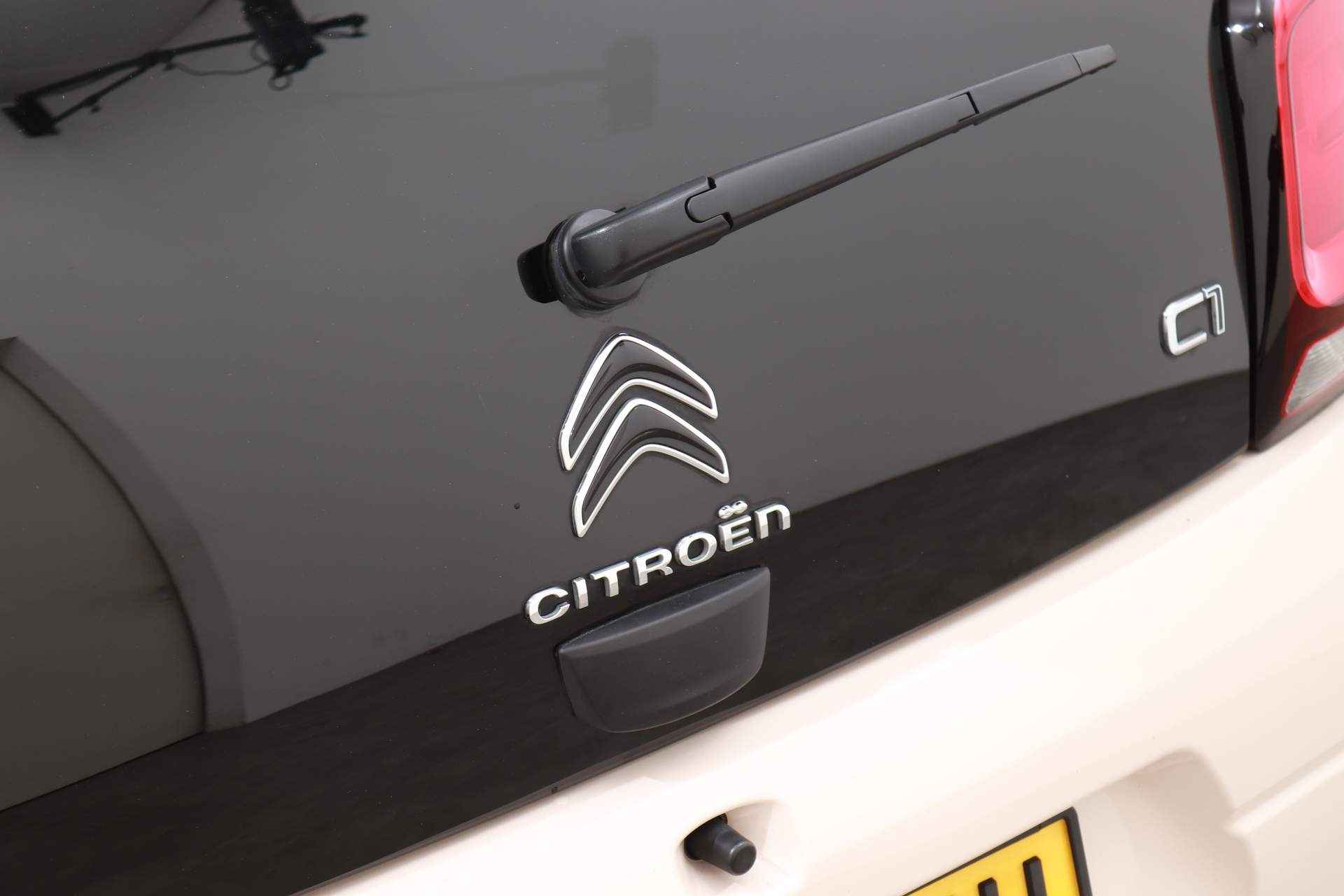 Citroën C1 1.0 VTI 73PK FEEL PACK LOOK | PACK COMFORT | Airco | Privacy glass - 23/43