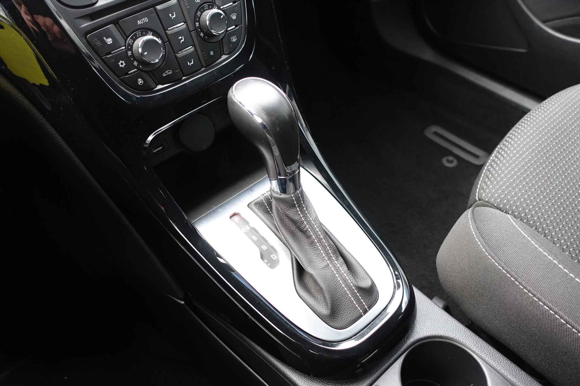 Opel Astra 1.4 Turbo 140pk Aut. Design Edition | NAVI | CAMERA | TREKHAAK - 26/28