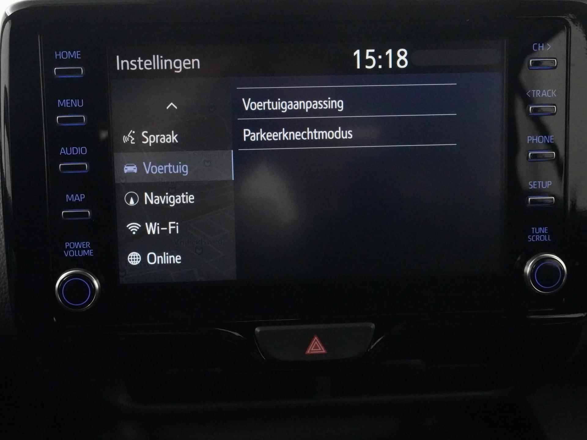 Toyota Yaris Cross 1.5 Hybrid Dynamic | Camera  | Carplay | Adaptive cruise | Zondag Open! - 33/34