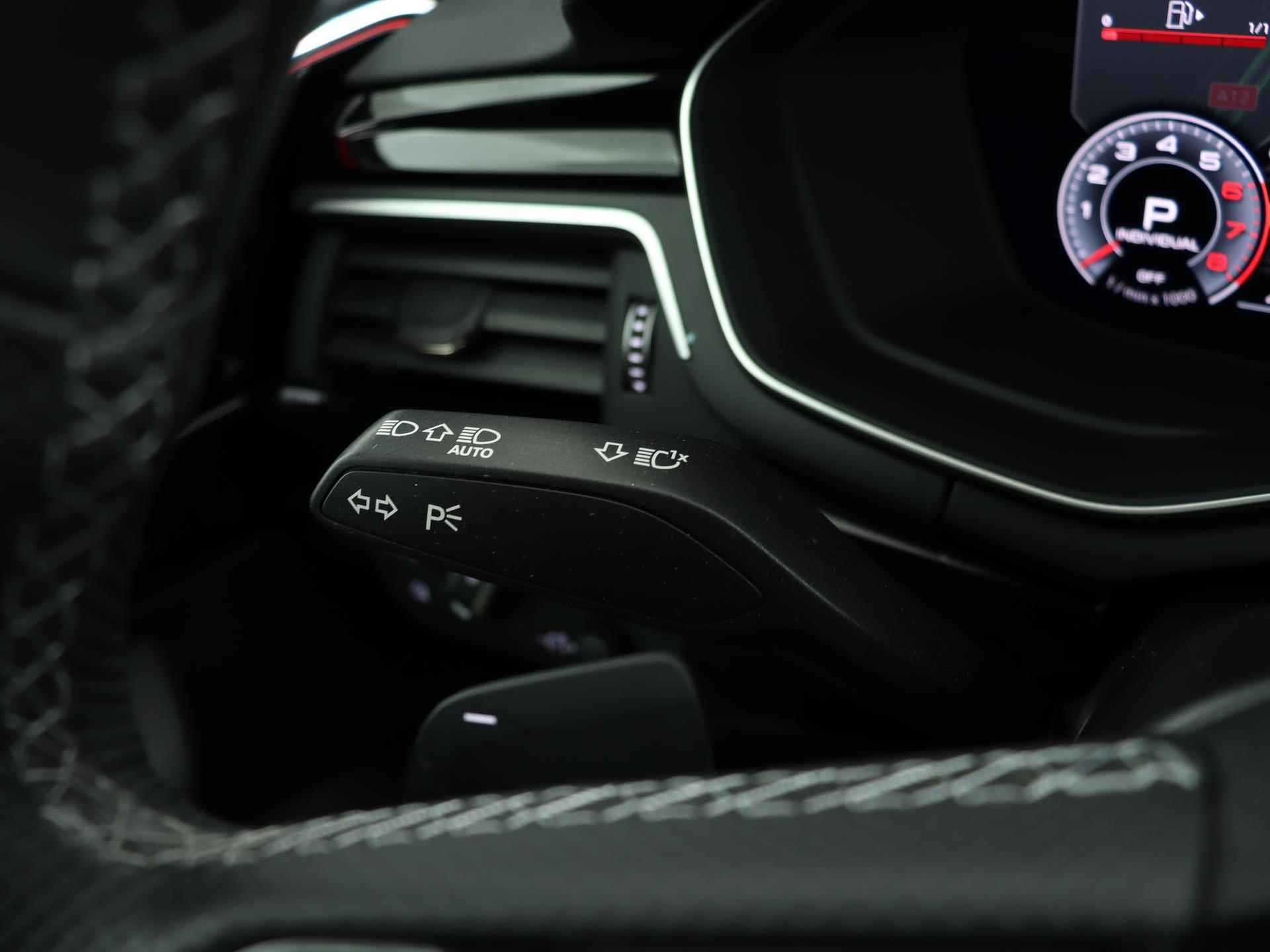 Audi A5 Sportback 35 TFSI S edition Competition | Matrix LED | Optiek Zwart | Apple CarPlay | Parkeerhulp | LED | 19" | Stoelverwarming | S-Line | - 32/54