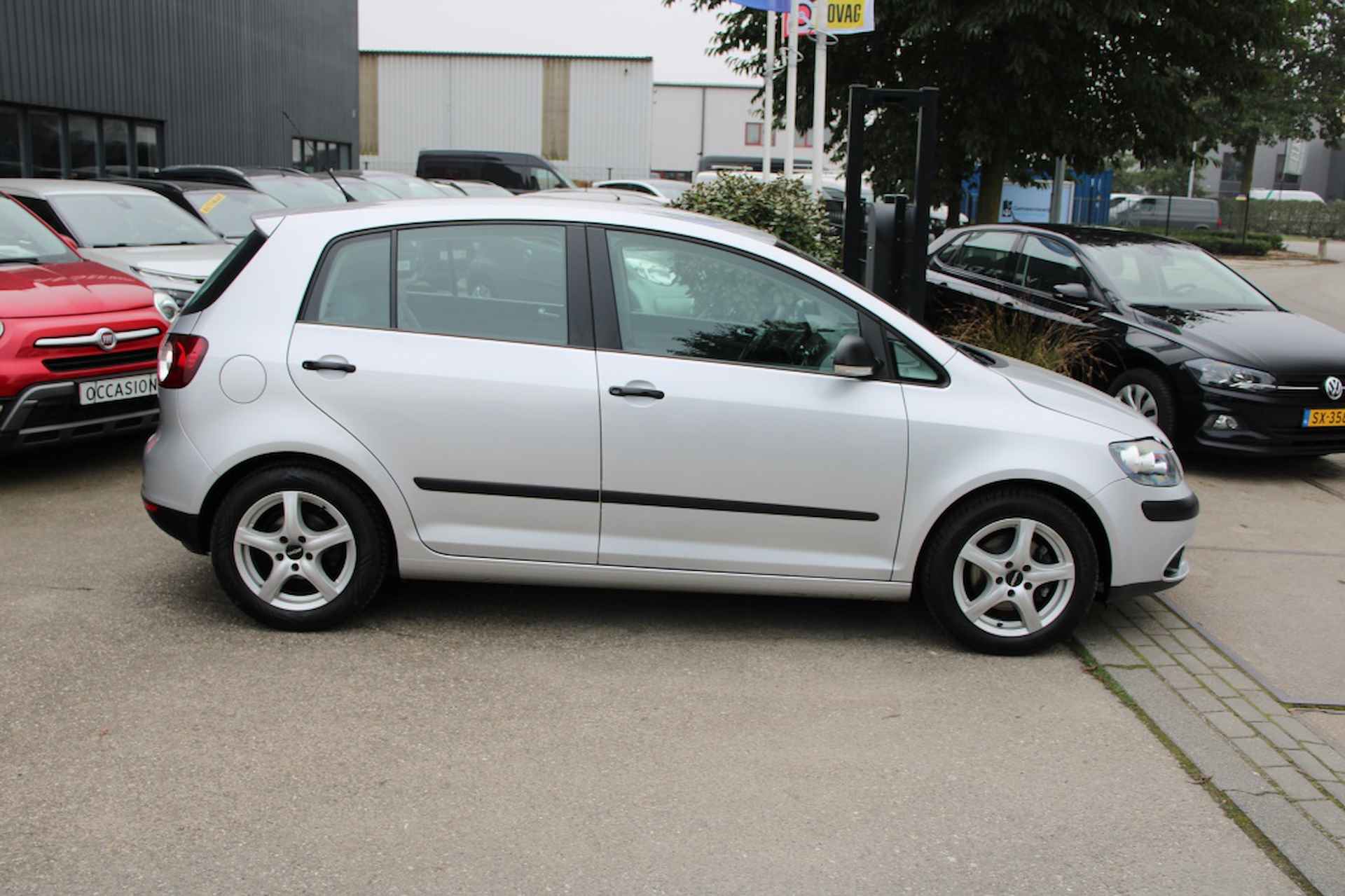 Volkswagen Golf Plus 1.4 TSI Trendline - 4/15