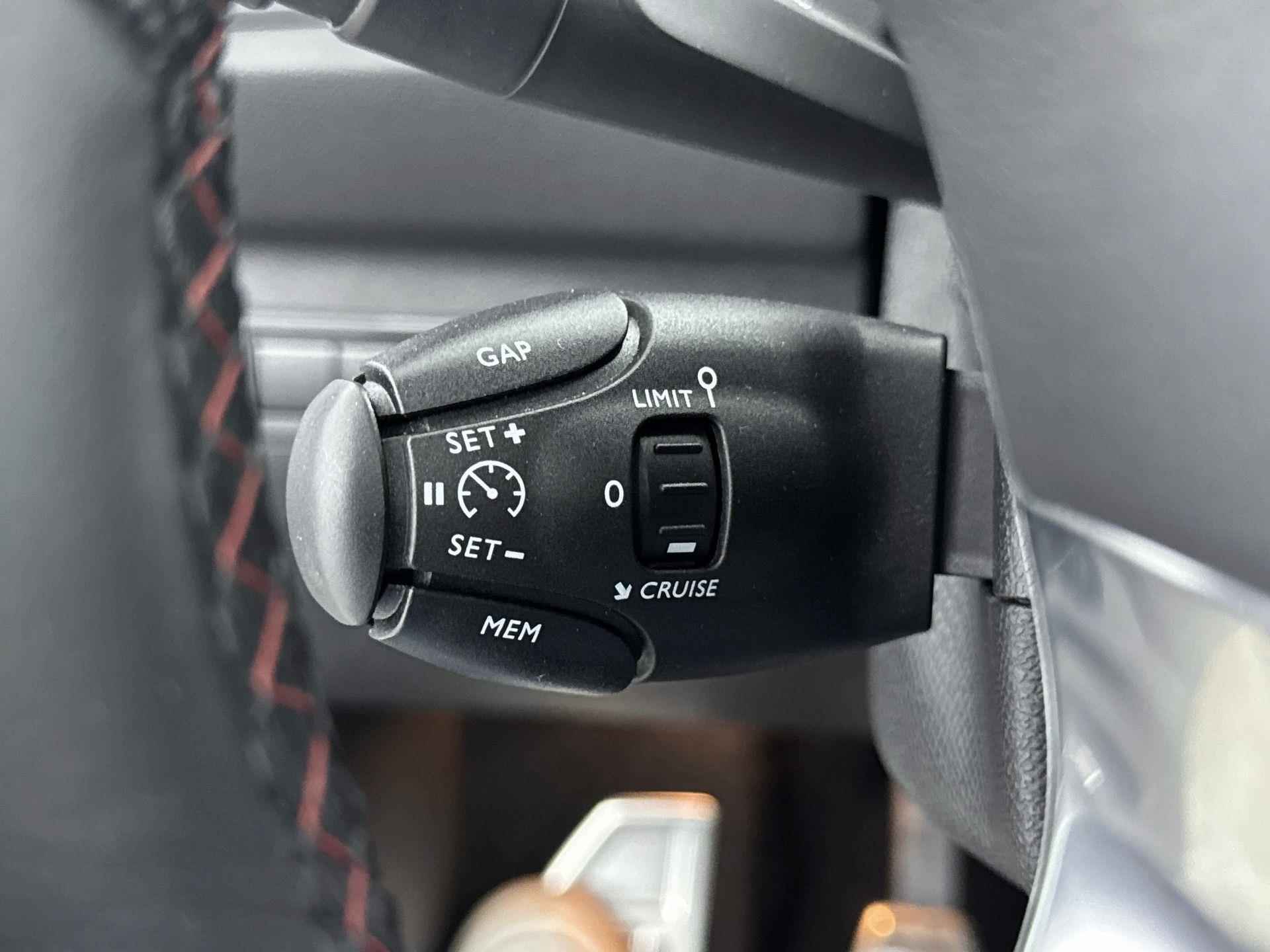Peugeot 308 1.2 130pk GT-Line | Panoramadak | Adaptive Cruise Control | Denon - 19/36