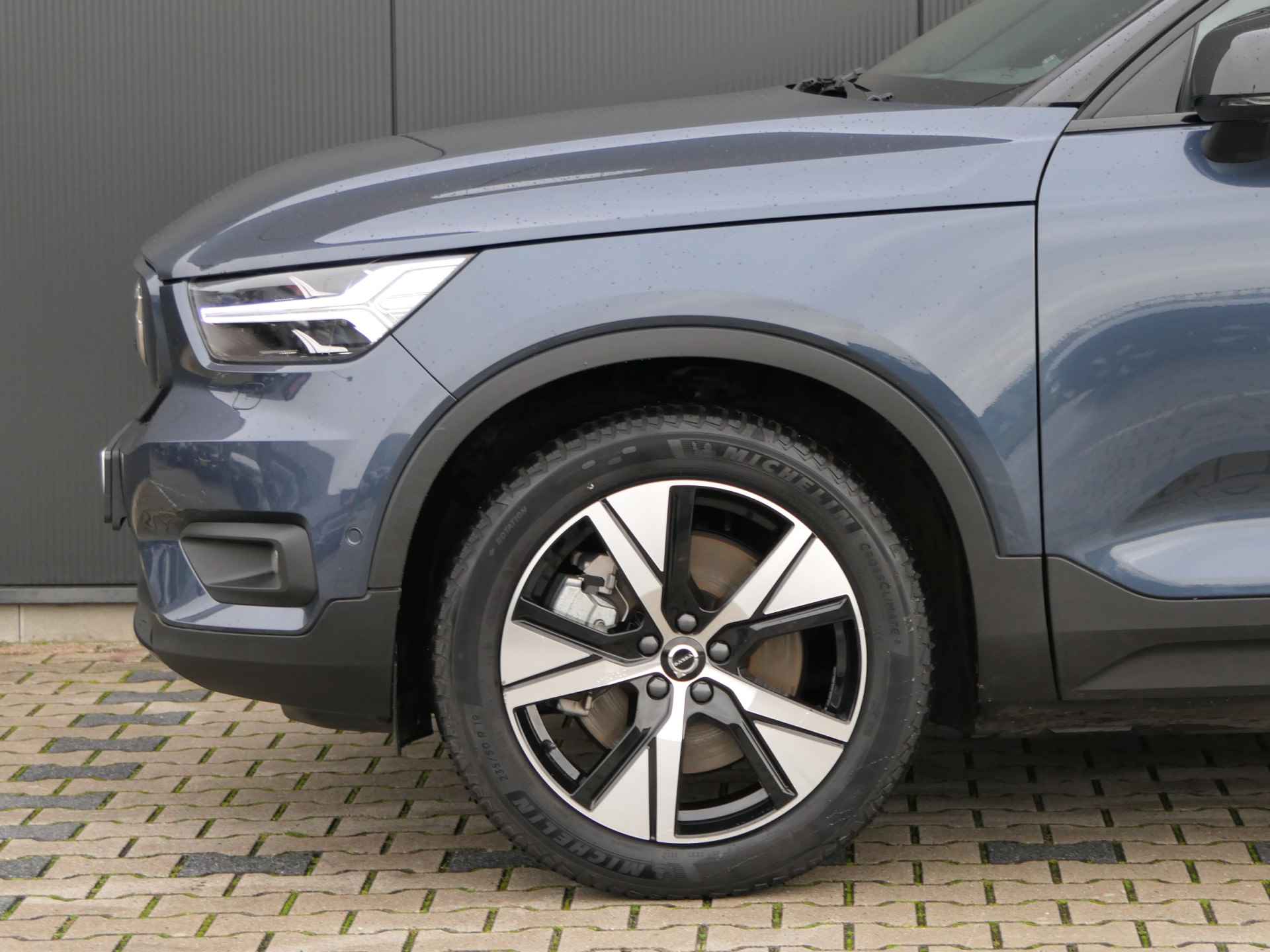 Volvo XC40 Single Motor Ultimate l Panoramadak l Trekhaak l Allseason l 360 camera - 19/42