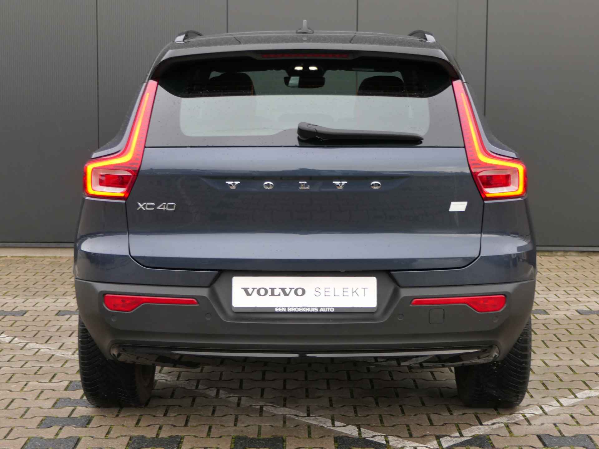 Volvo XC40 Single Motor Ultimate l Panoramadak l Trekhaak l Allseason l 360 camera - 33/42