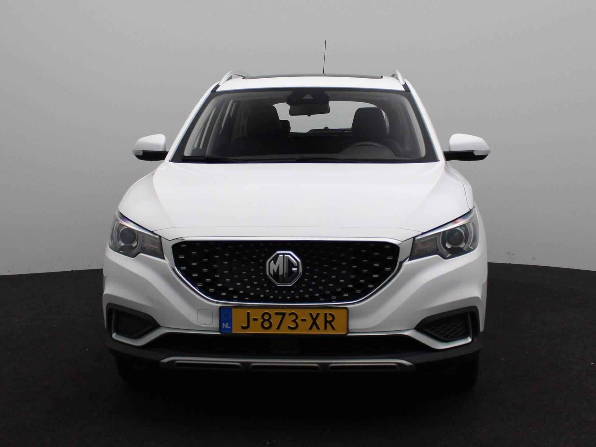 MG ZS EV Luxury 45 kWh | Leder | Navi | Airco | PDC | LMV | Schuifdak | Cam | - 3/27