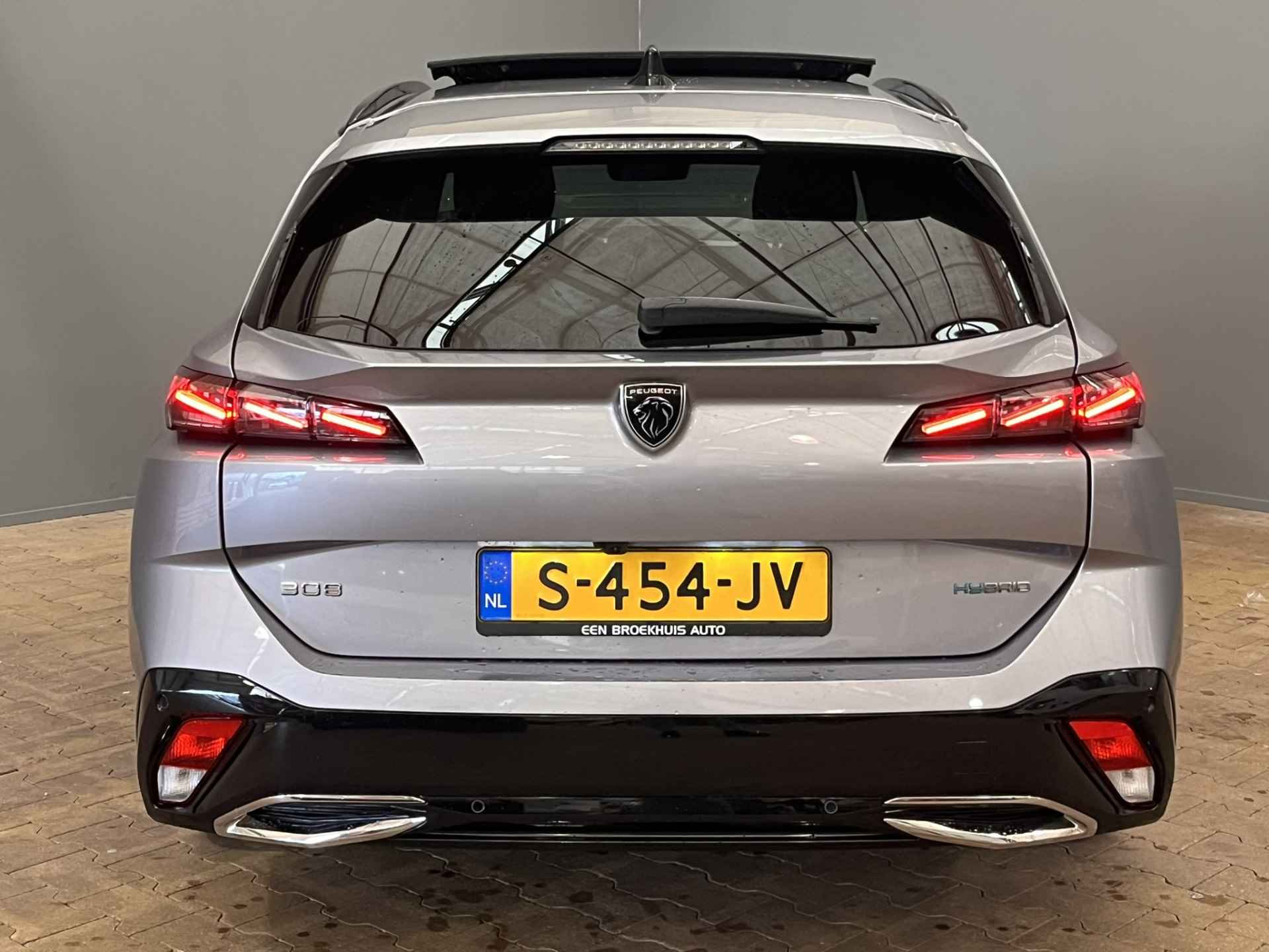 Peugeot 308 SW 1.6 180PK Hybrid GT | Panoramadak | Trekhaak | Elek.Stoel | Geheugen | Massage | Alcantara/Leder | Elek.Klep | 360 Camera | Stoelverwarming | Stuurverwarming | Carplay | Navigatie | Dode hoek | Bluetooth | - 38/39