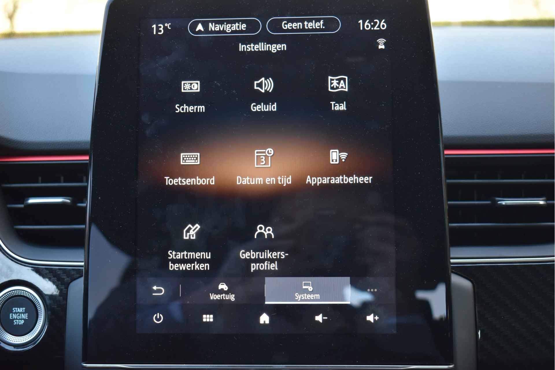 Renault Arkana 1.6 E-Tech Hybrid 145 R.S. Line CAMERA, VIRTUAL COCKPIT, KEYLESS, LEDER, ELEKT.STOELEN, LED, STUUR/STOELVERW - 74/82