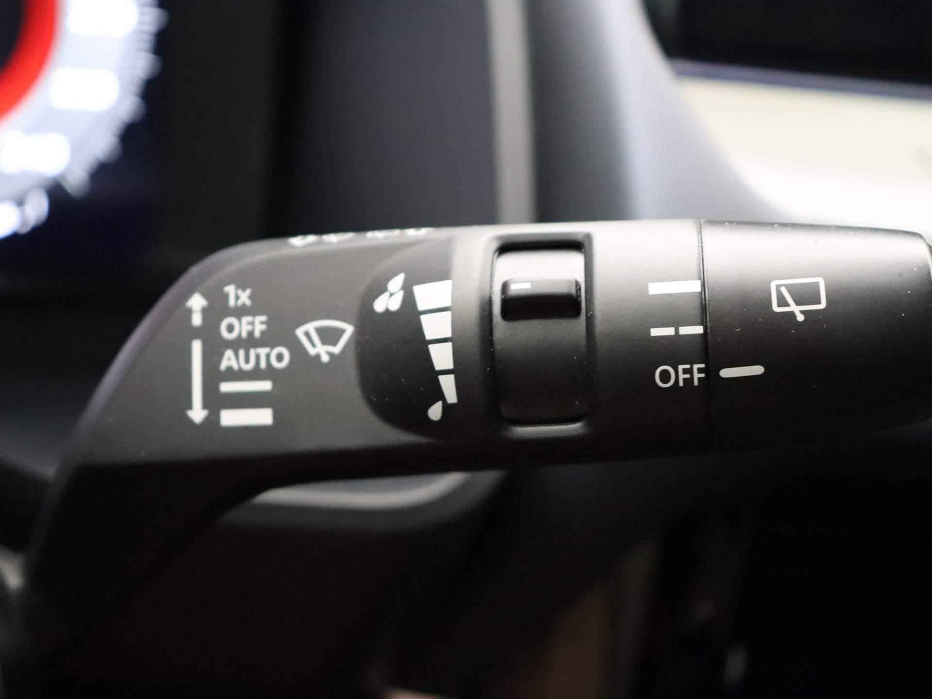 Nissan Qashqai 158pk MHEV Xtronic Tekna | Head Up Display | Rondom Camera's | Elektrisch Verstelbare Bestuurdersstoel | Elektrische Achterklep | - 26/39