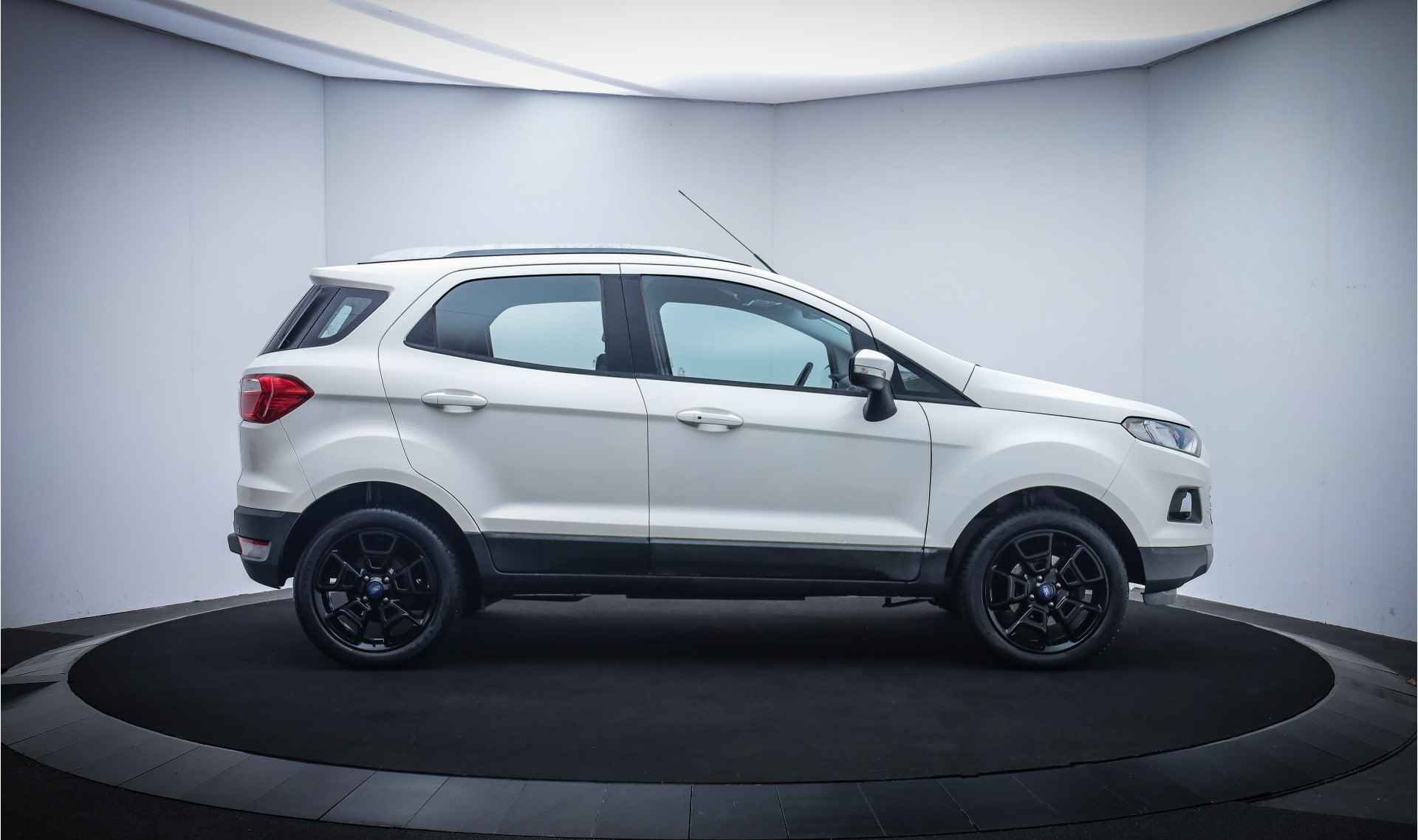 Ford EcoSport 1.0 125Pk Titanium NAVI/STOELVERW./CRUISE/CLIMA/PDC/LMV - 4/20