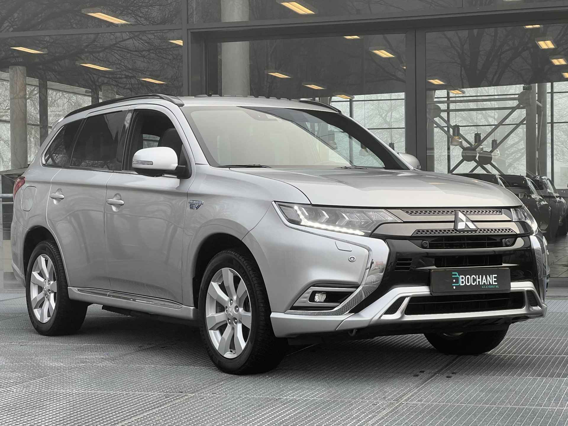 Mitsubishi Outlander 2.4 PHEV S-Edition | Sunroof | Afneembare trekhaak | Carplay | - 6/41