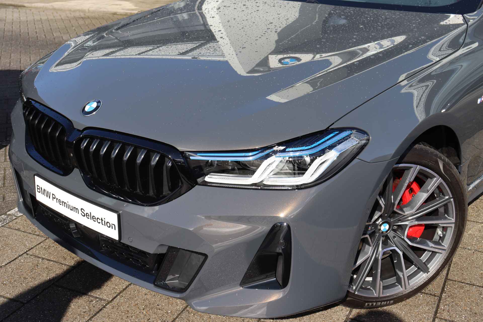 BMW 6 Serie Gran Turismo 630i High Executive M Sport Automaat / Panoramadak / Laserlight / Parking Assistant Plus / Comfort Access / Head-Up / Driving Assistant Professional - 3/38