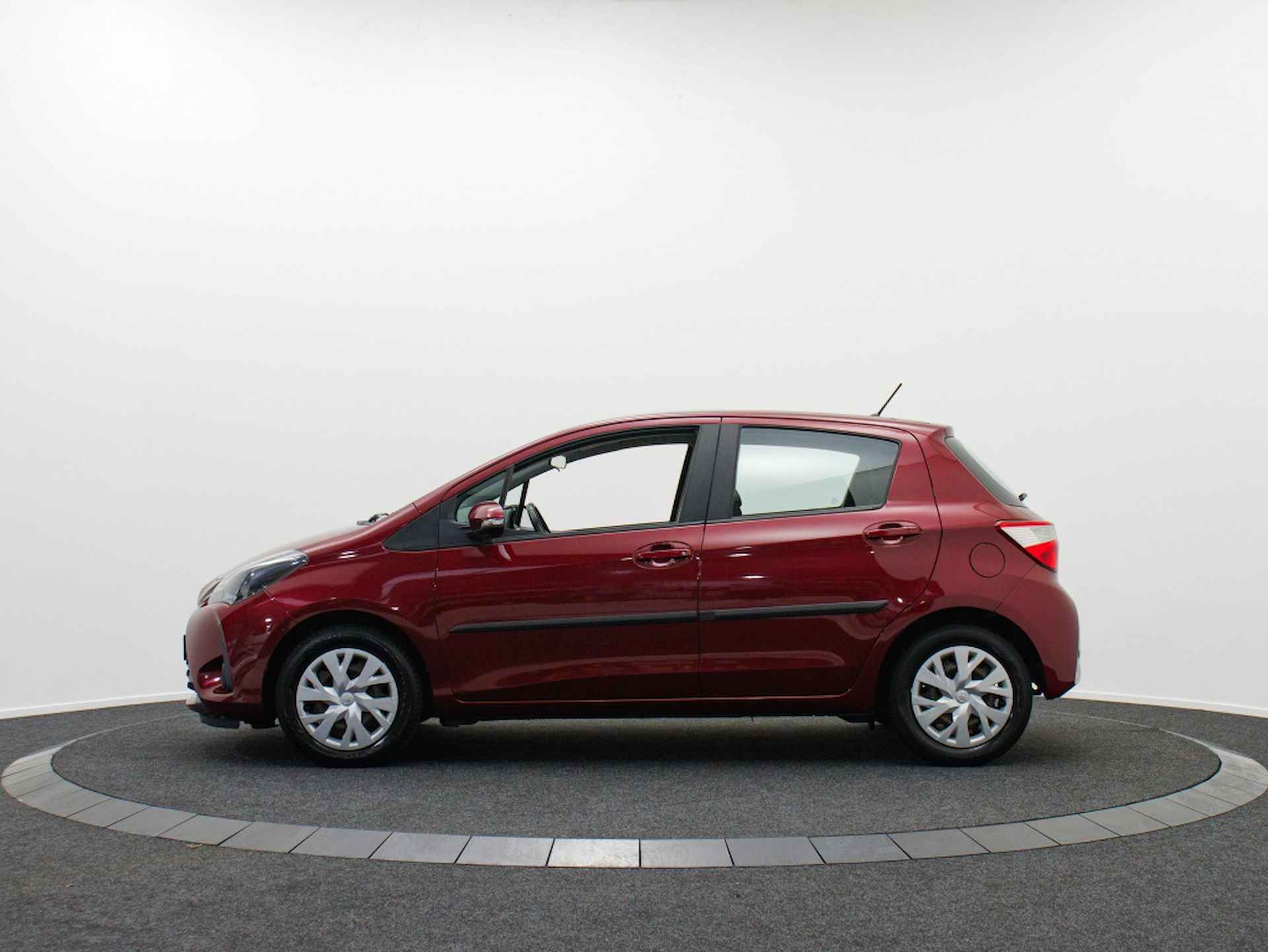 Toyota Yaris 1.0 VVT-i Comfort | Dealer onderhouden - 10/36