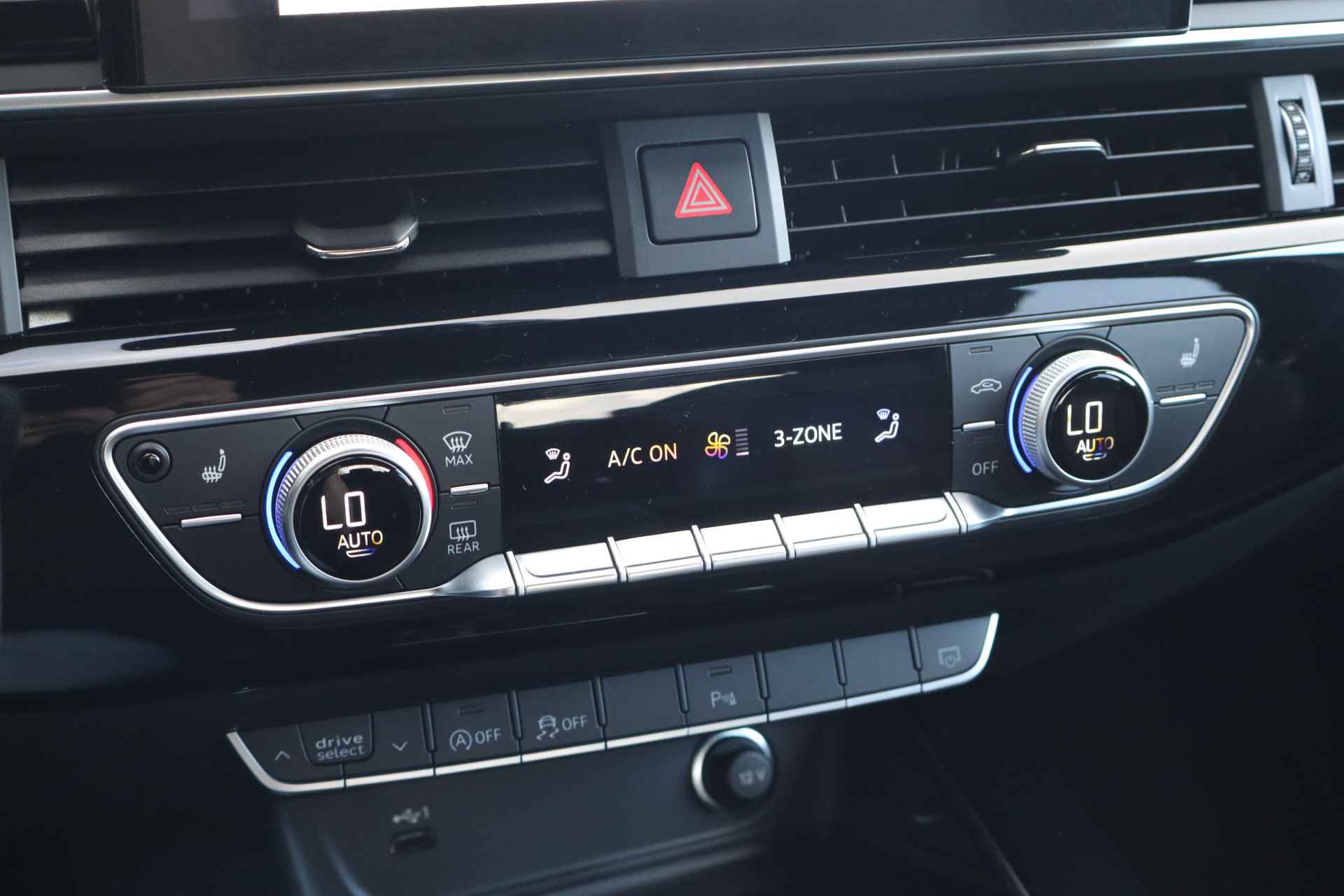 Audi A4 Limousine 35 TFSI S edition Competition NL-Auto!! Carplay I Dig.Display - 19/41