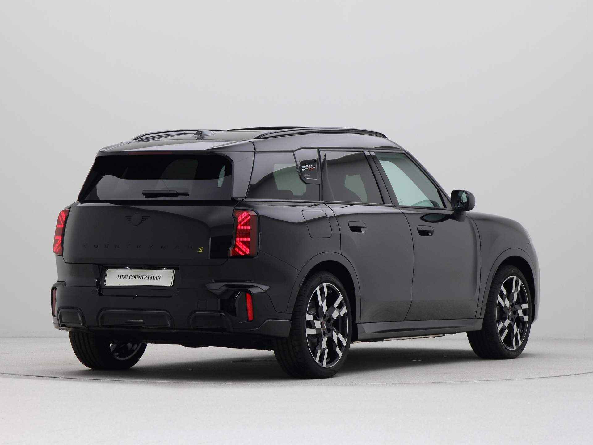 MINI Countryman SE ALL4 John Cooper Works Pakket L OPERATIONAL LEASE EUR 777,- excl. BTW (60 mnd/10.000 km) - 6/23