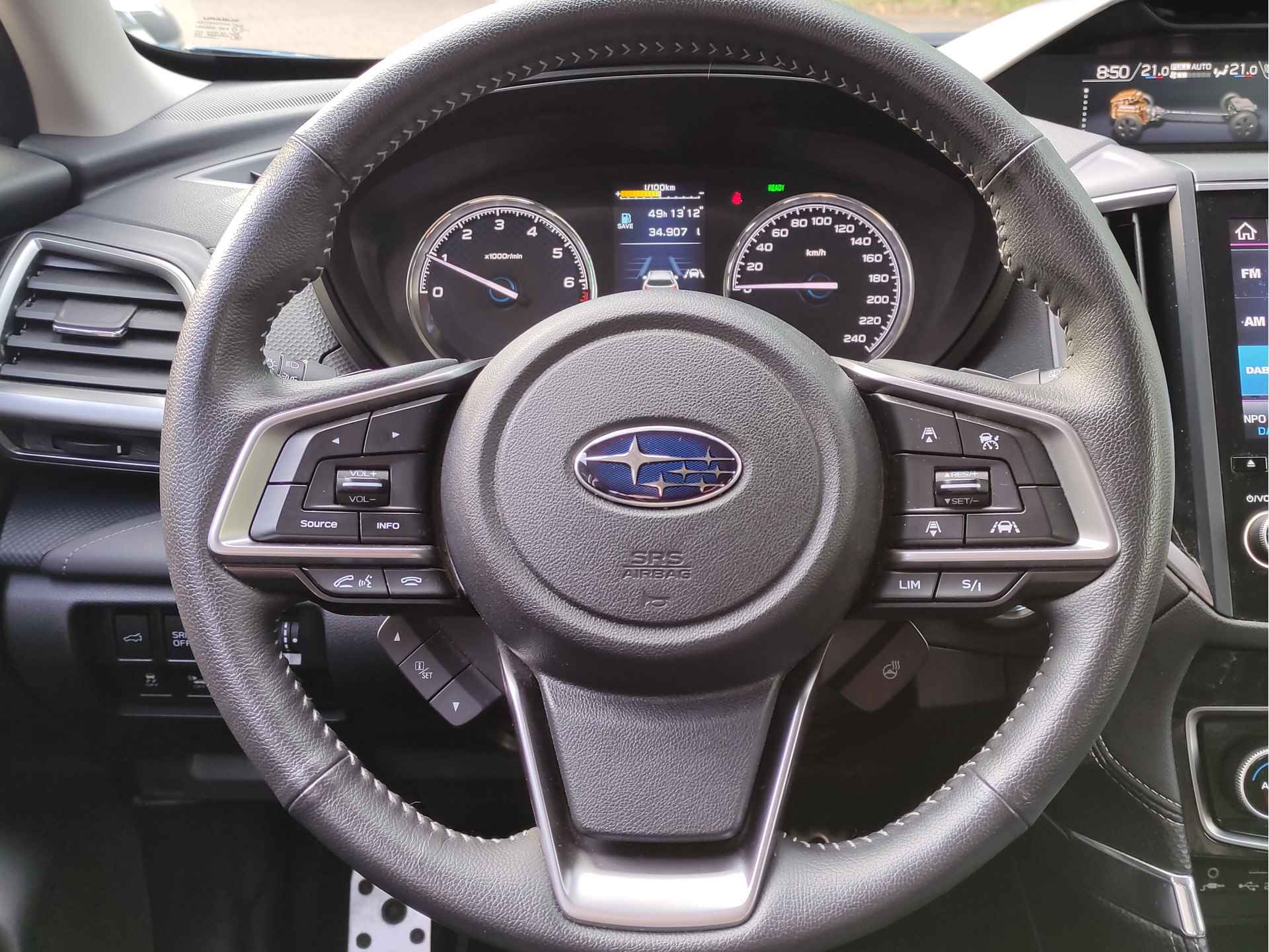 Subaru Forester 2.0i e-BOXER First Edition Afn.trekhaak - Panoramadak - Leder-  Blindspot detectie - Navigatie - Led verlichting - NL auto - 14/41