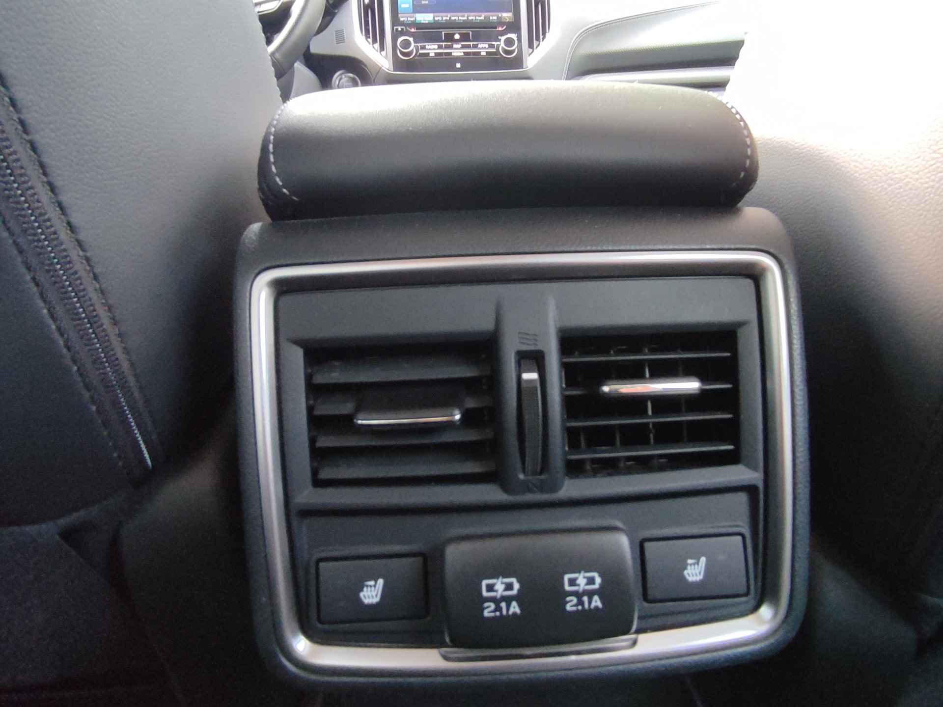 Subaru Forester 2.0i e-BOXER First Edition Afn.trekhaak - Panoramadak - Leder-  Blindspot detectie - Navigatie - Led verlichting - NL auto - 32/41