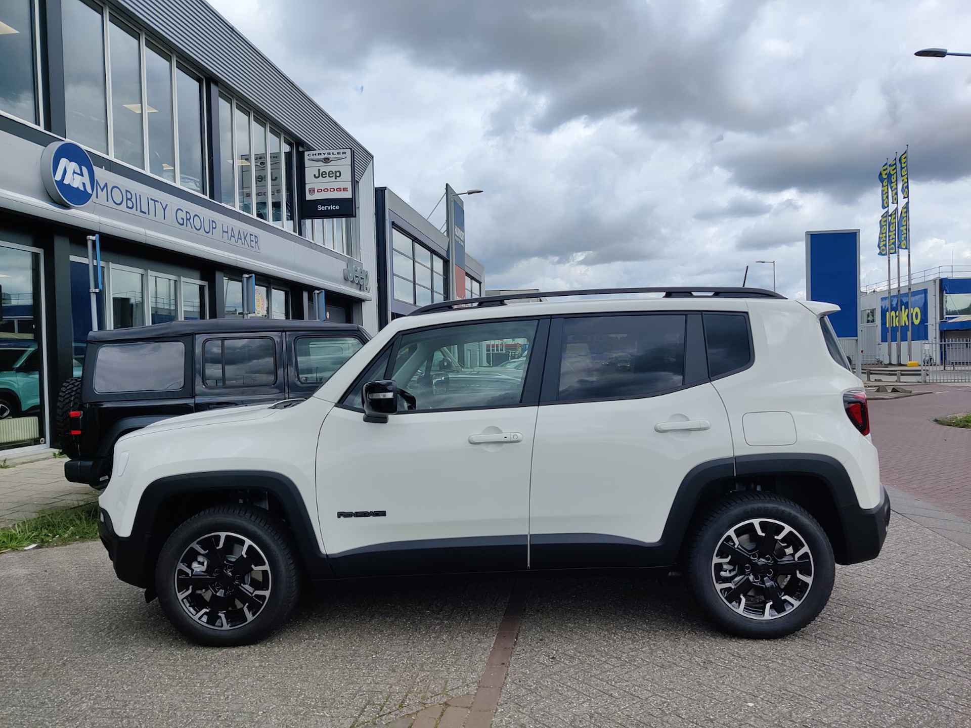 JEEP Renegade 4xe 240pk PHEV Automaat New Upland - 18/20
