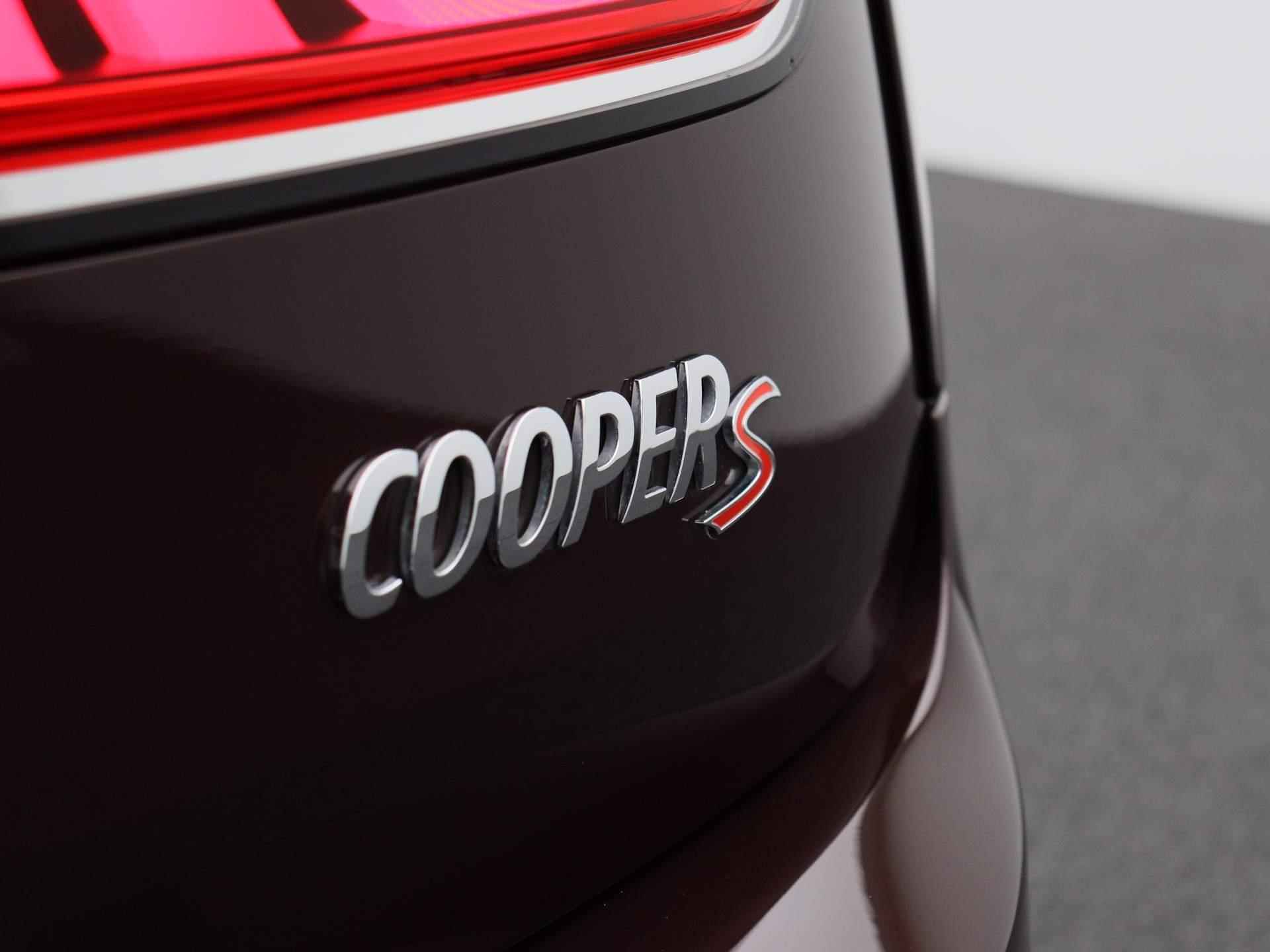 Mini Mini Clubman 2.0 Cooper S Knightsbridge Edition | Panoramadak | Automaat | Cruise Control | Navigatie | Stoelverwarming | - 35/44
