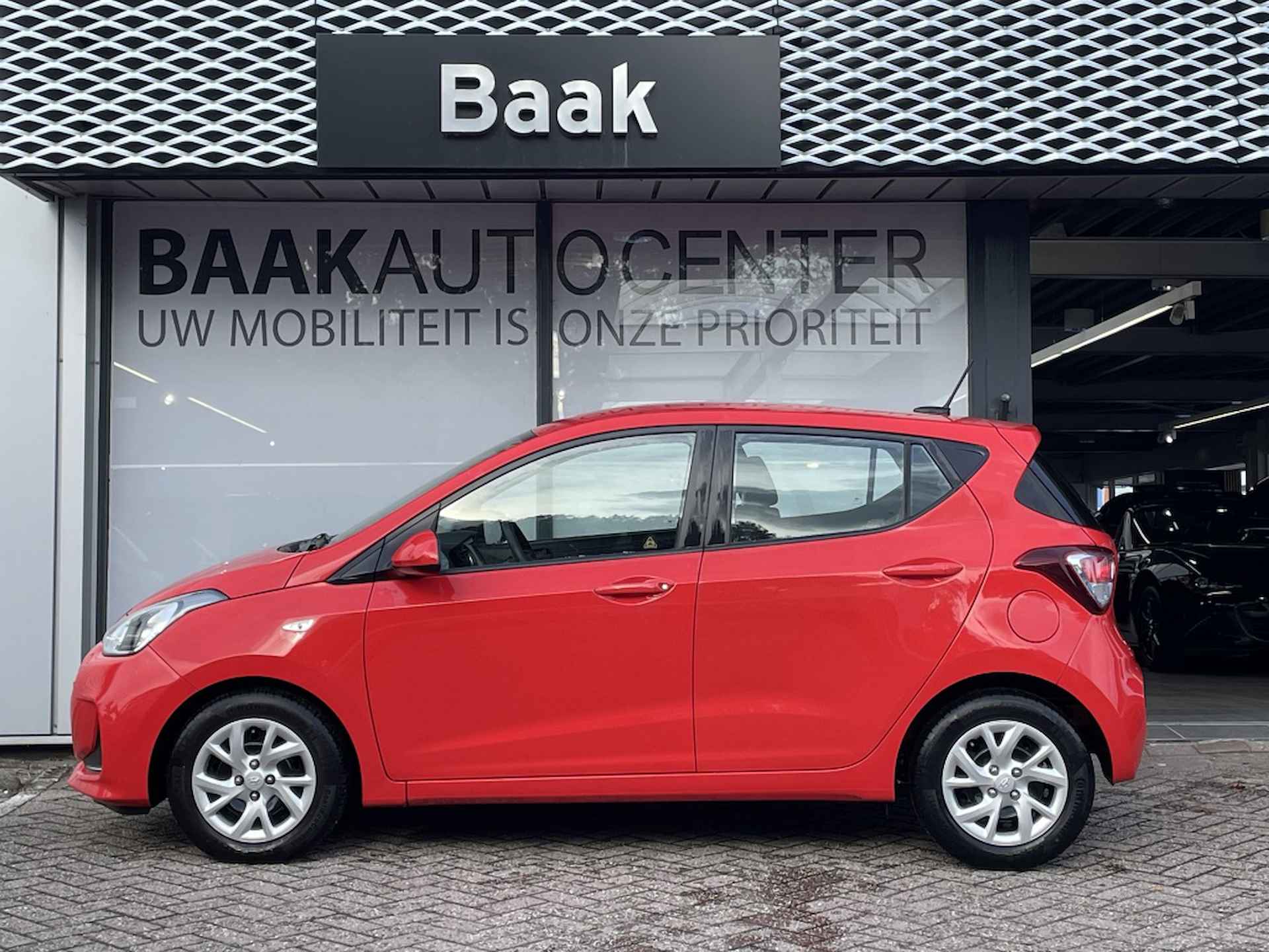 Hyundai i10 1.0i Comfort | Navi | Airco | Cruise control - 8/28