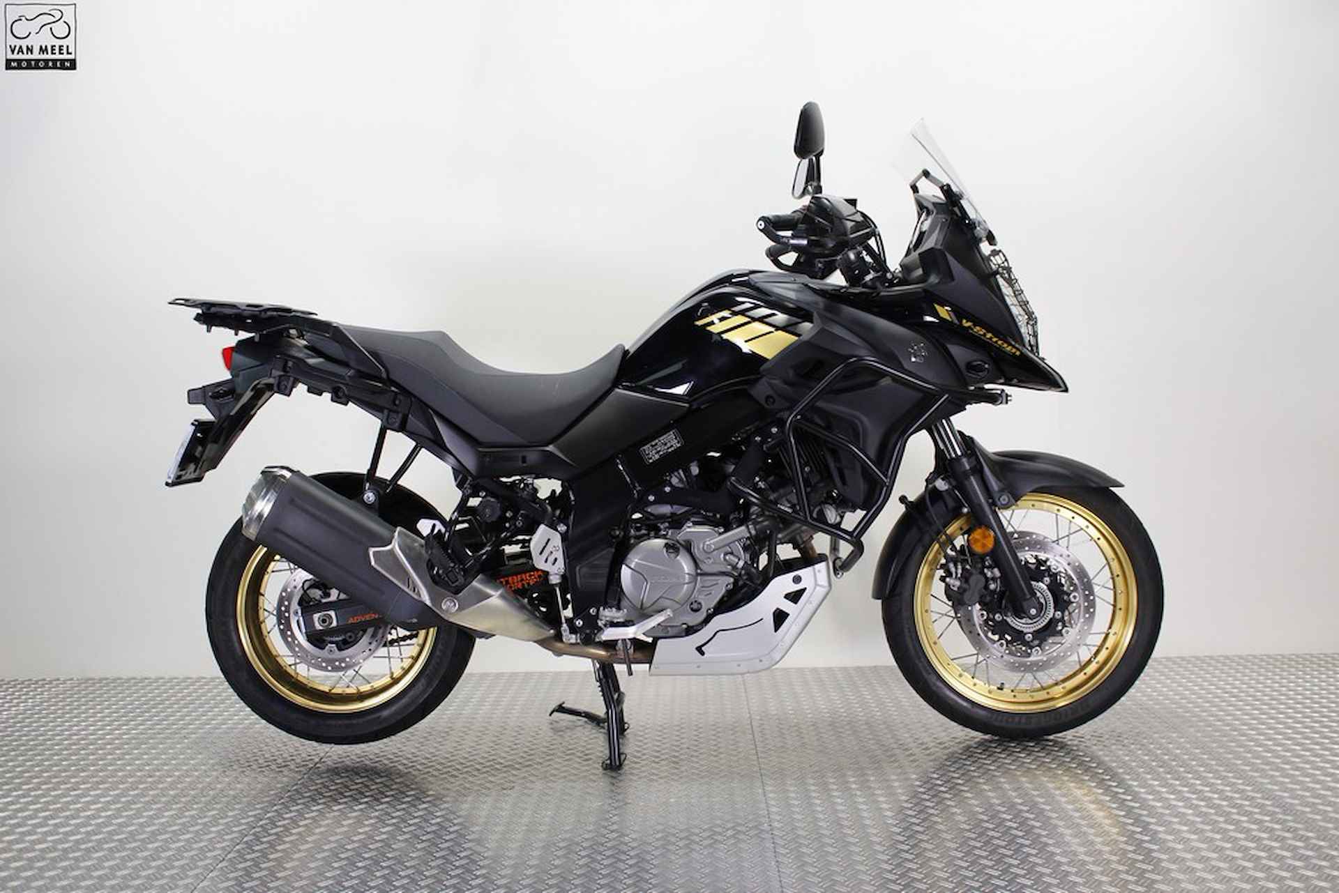 Suzuki DL 650 XTA Adventure - 1/12