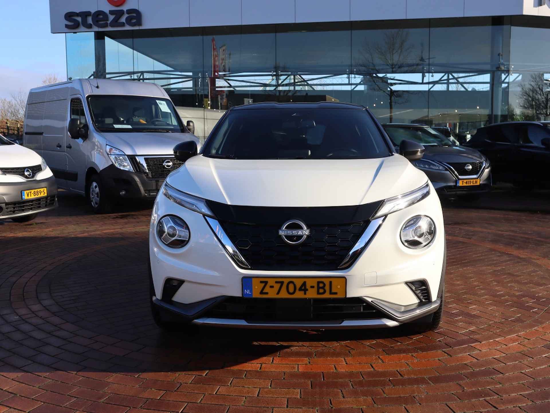 Nissan Juke 1.6 Hybrid N-Design / Navigatie / Adaptieve Cruise / 360° Camera - 14/32