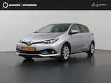 Toyota Auris 1.8 Hybrid Trend | Trekhaak | Panoramadak | Navigatie | Keyless Go | Cruise Control | Parkeercamera |