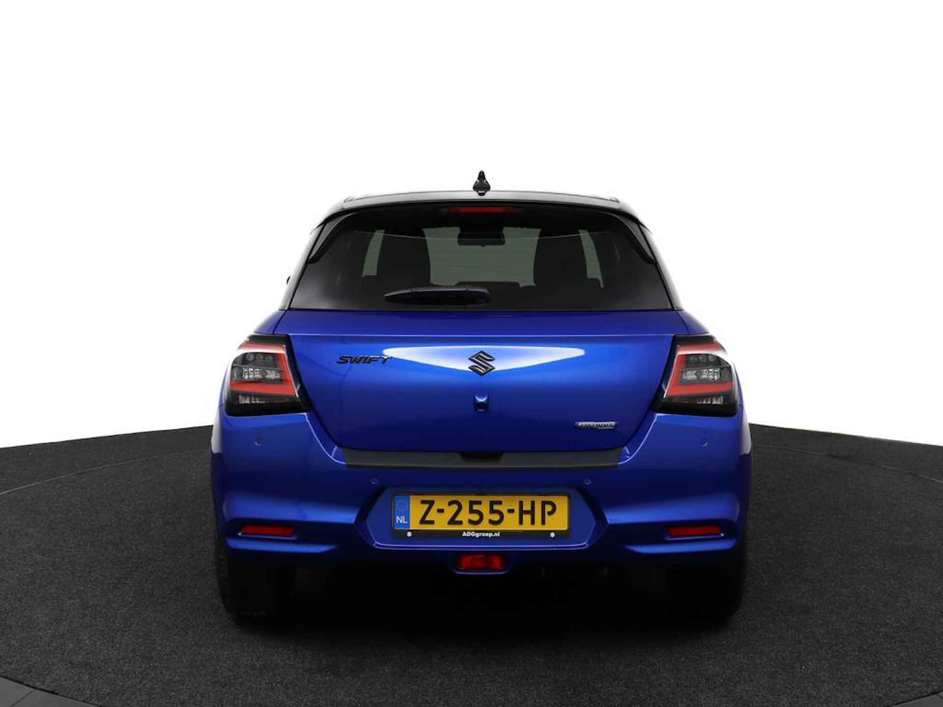 Suzuki Swift 1.2 Style Smart Hybrid  | Navigatie| Climate control |Cruise control adaptive| INTRO pakket | Apple car play, Android auto |Stoelverwarming | Camera | - 50/50