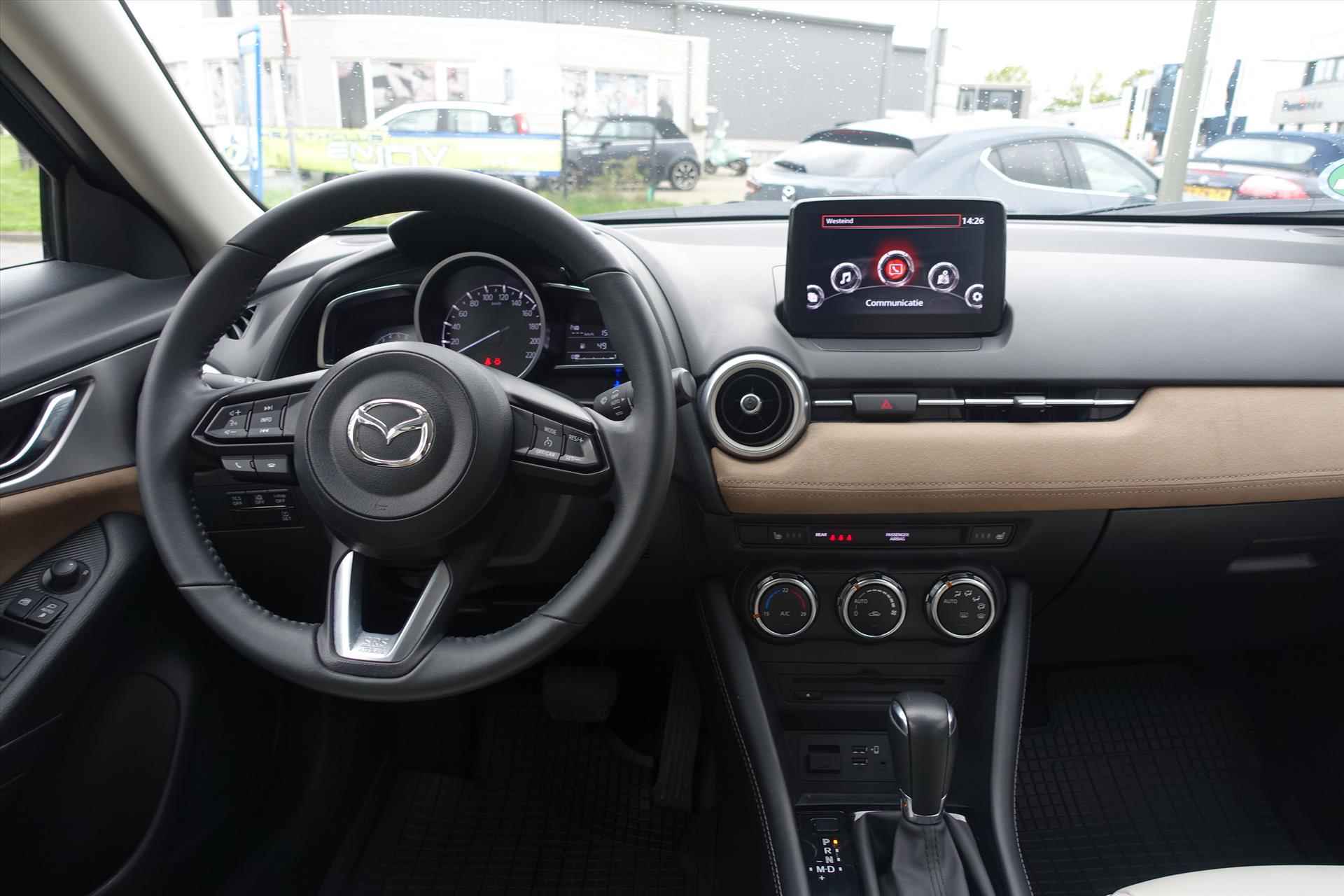 MAZDA Cx-3 2.0 SKYACTIV-G 121pk AUT Comfort | 18'' | HALF LEDER | LED | PDC - 12/26