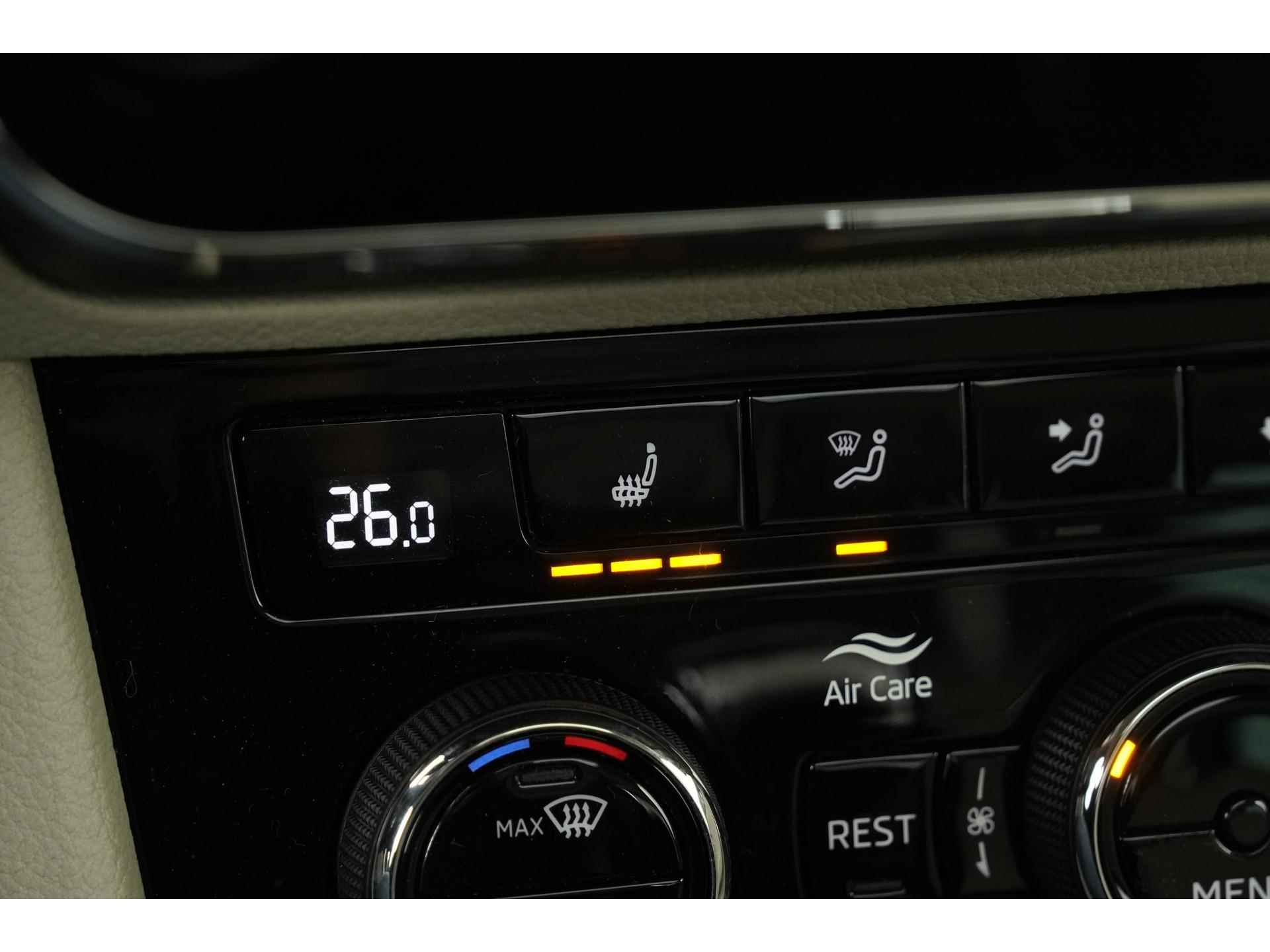 Škoda Superb Combi 1.5 TSI ACT Style DSG | Panoramadak | Leder | Memory Seats | Zondag Open! - 39/48