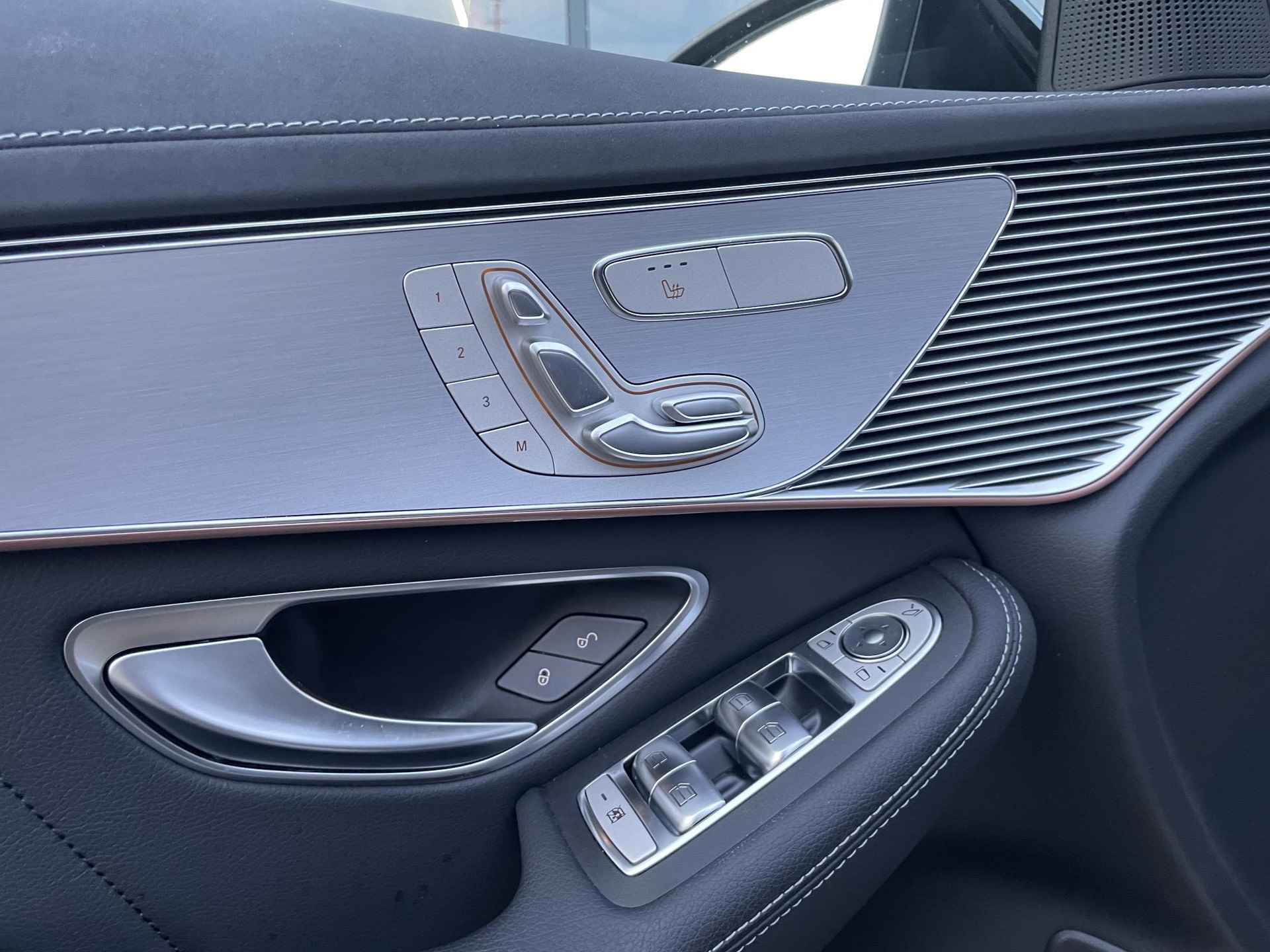 Mercedes-Benz EQC 400 4MATIC | Schuifdak | Memory | Head-Up Display - 4/24