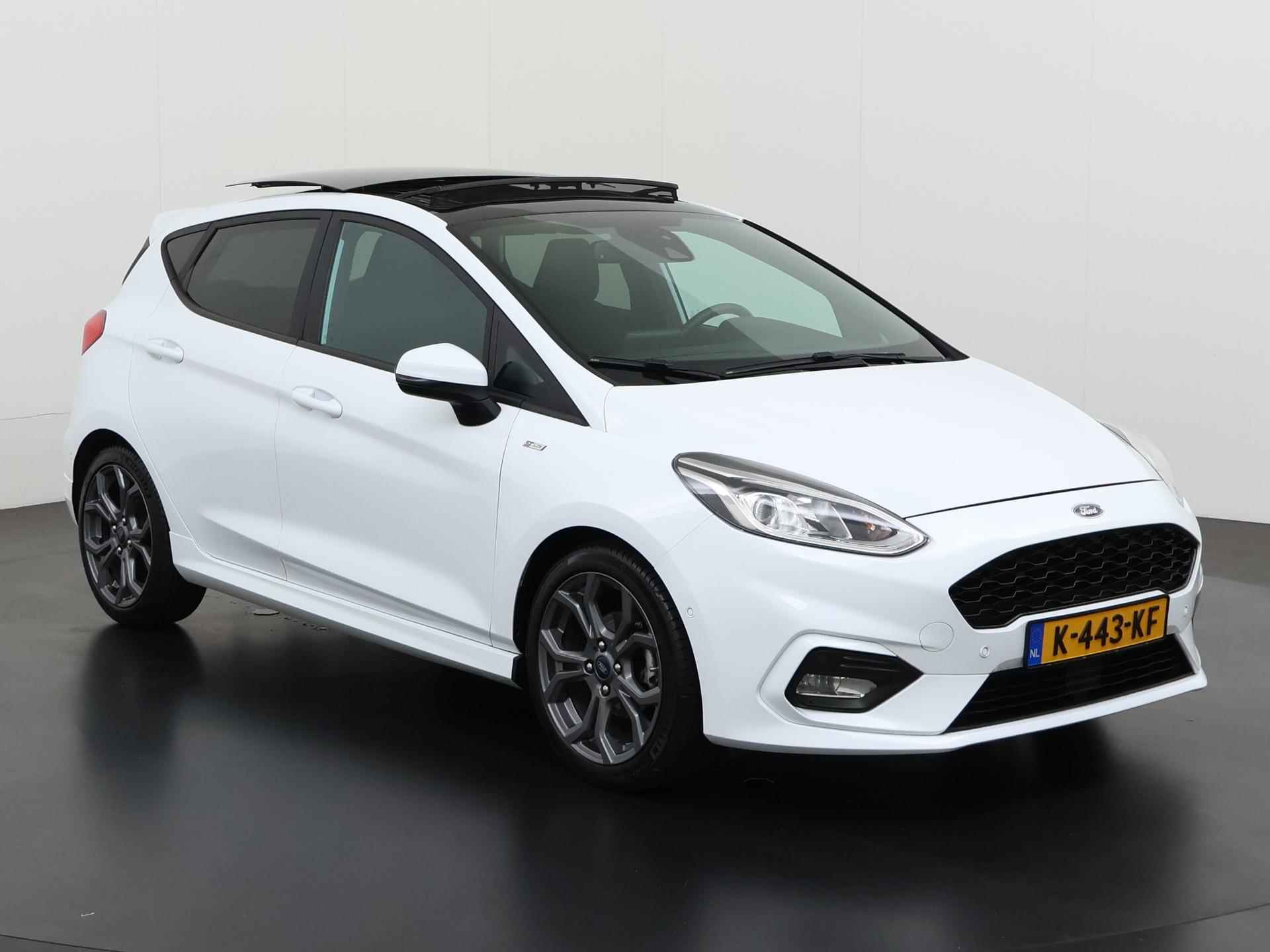 Ford Fiesta 1.0 EcoBoost ST-Line X | Panoramadak | Zondag Open! - 30/38