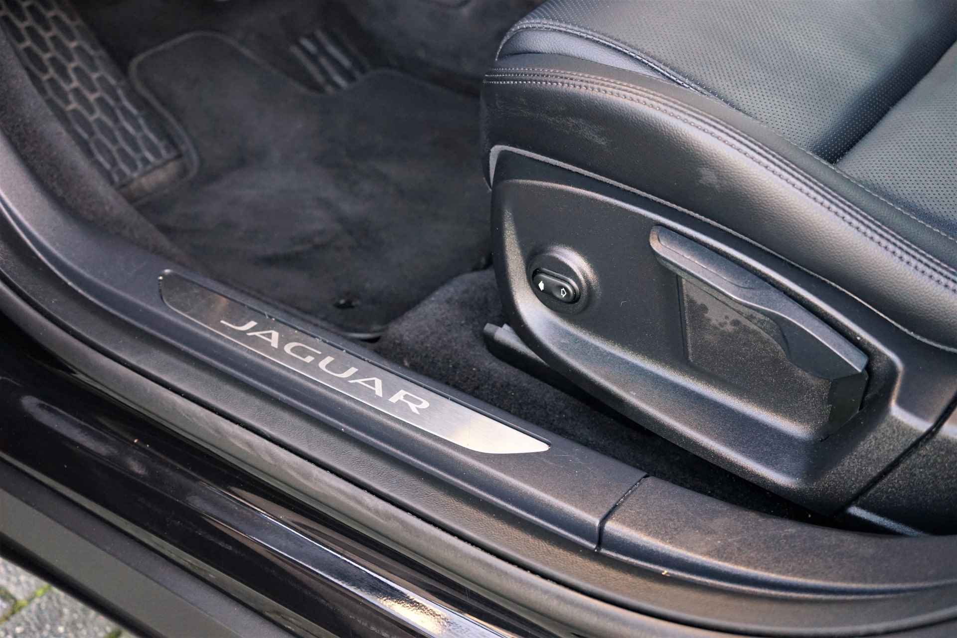 Jaguar I-PACE EV400 S | Verwarmde voorstoelen | - 14/31