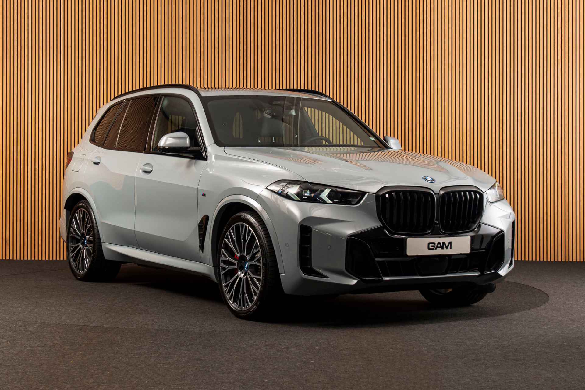 BMW X5 xDrive50e H/K-MSPORT-MASSAGE-22"-PANO - 7/26