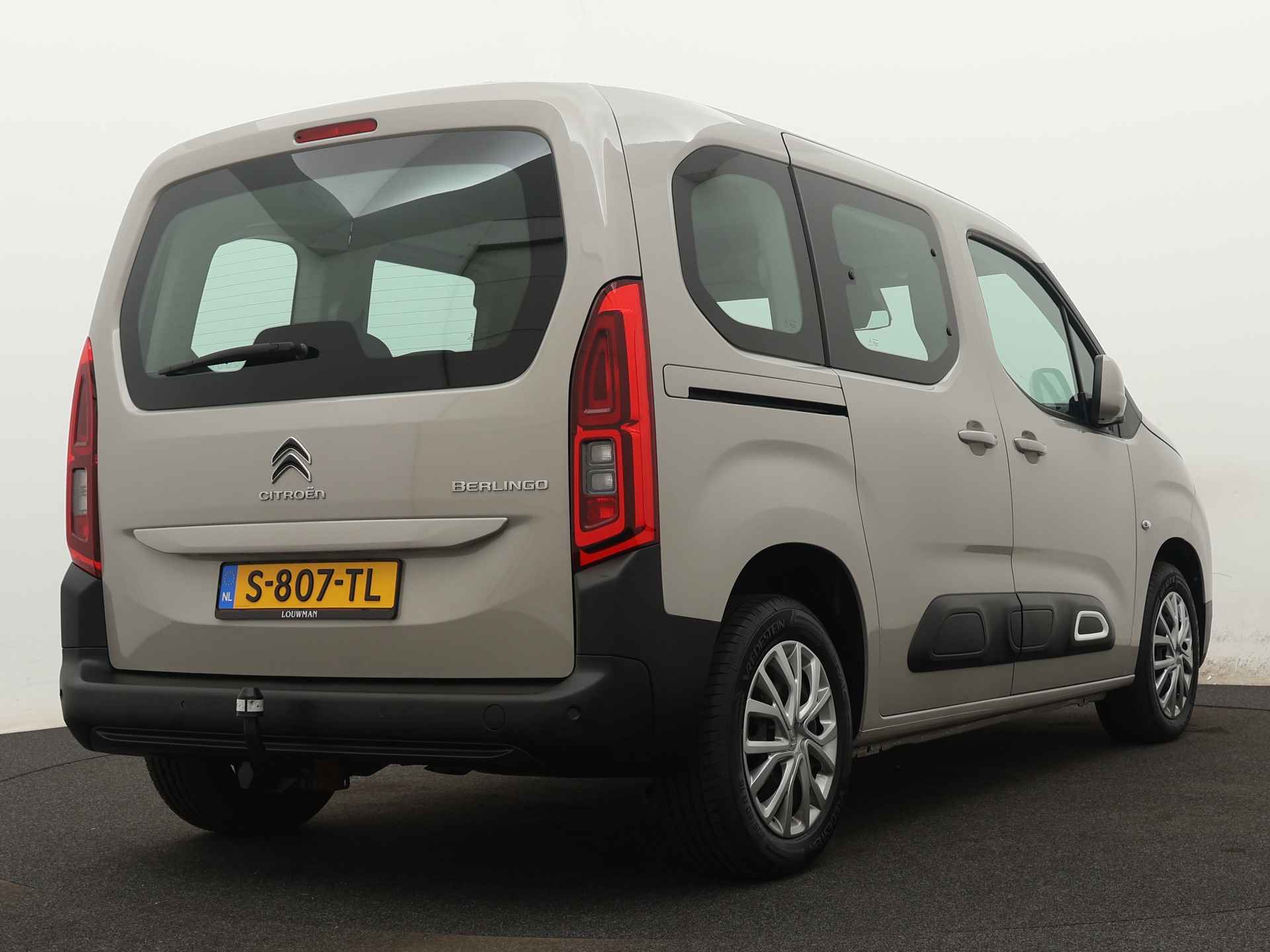 Citroën Berlingo 1.2 PureTech Live Ingepland voor nieuwe bodemverlaging t.b.v. rolstoelvervoer (Prijs incl. bodemverlaging) - 3/31