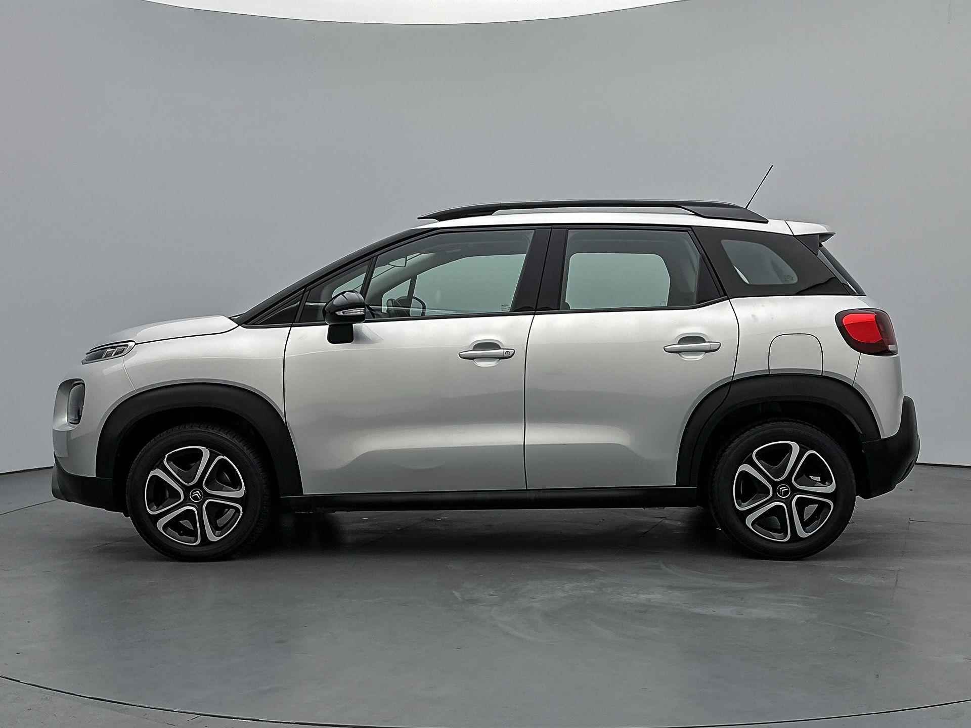 Citroen C3 Aircross SUV Feel 110 pk Automaat | Navigatie | Parkeersensoren Achter | LED Dagrijverlichting | Lederen Stuurwiel | Mistlampen Voor | Start/Stop Systeem | Airco | Cruise Control | Buitenspiegels Elektrisch Verstel -en Verwarmdbaar | - 6/35