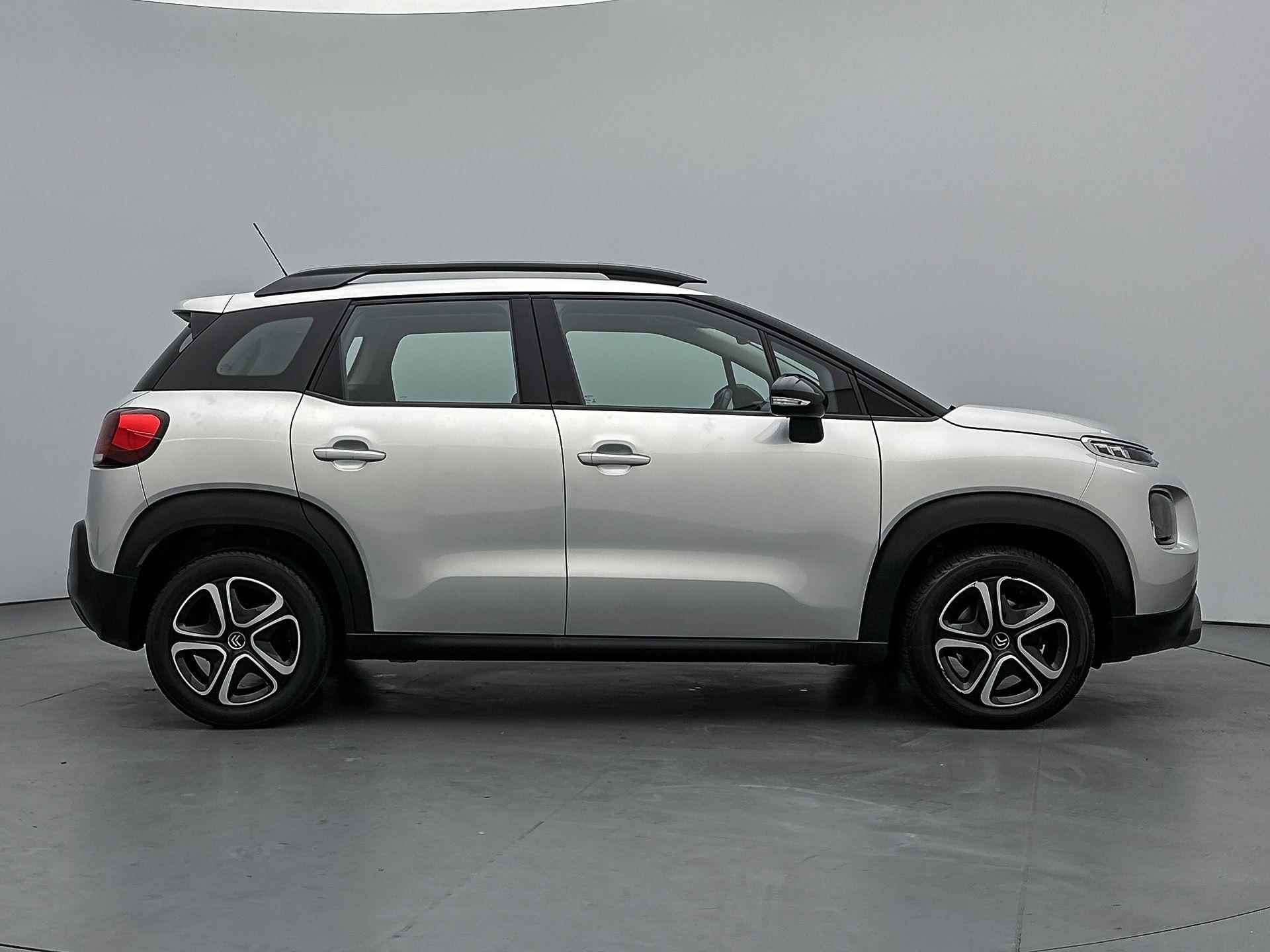 Citroen C3 Aircross SUV Feel 110 pk Automaat | Navigatie | Parkeersensoren Achter | LED Dagrijverlichting | Lederen Stuurwiel | Mistlampen Voor | Start/Stop Systeem | Airco | Cruise Control | Buitenspiegels Elektrisch Verstel -en Verwarmdbaar | - 10/35