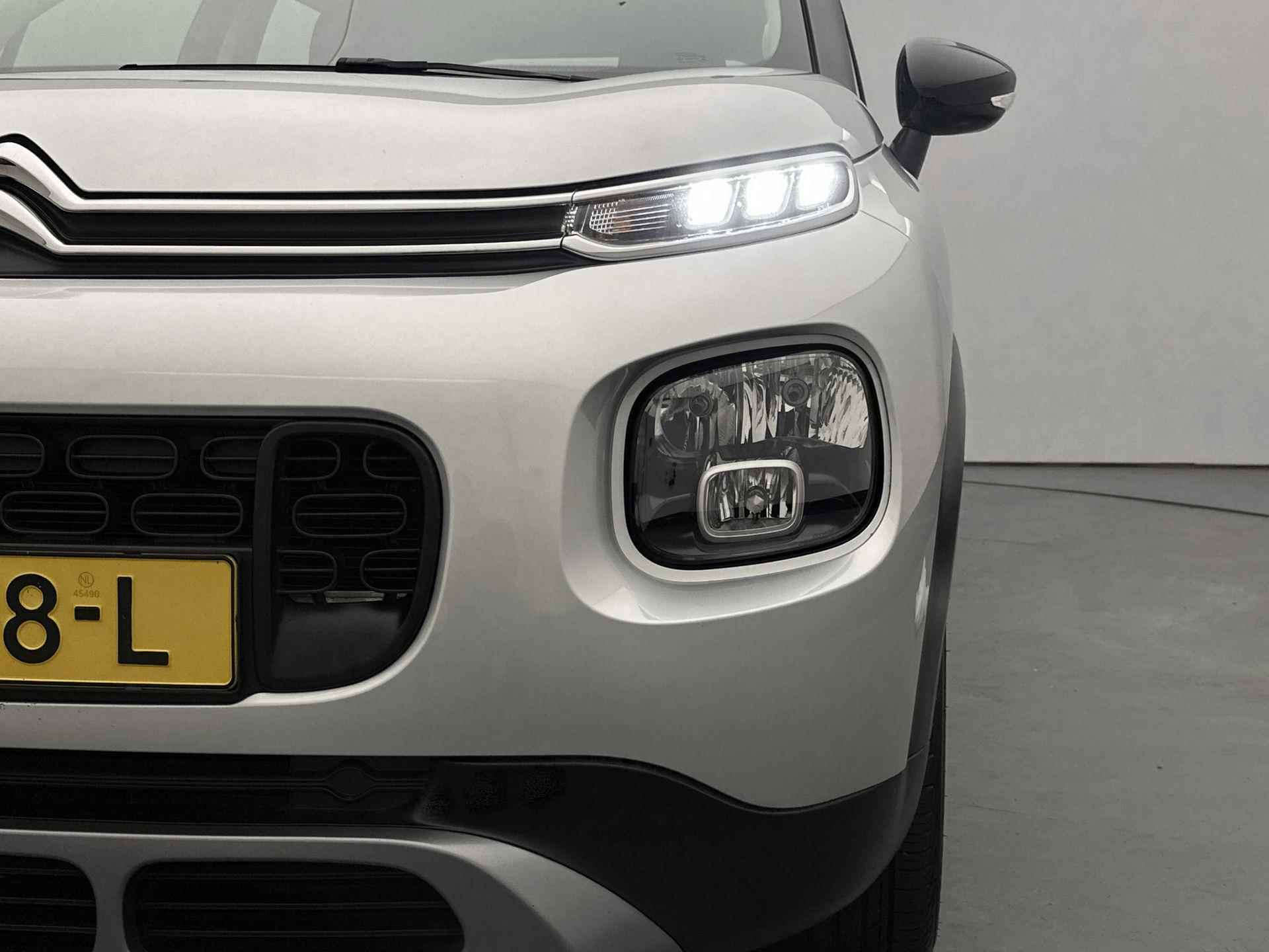 Citroen C3 Aircross SUV Feel 110 pk Automaat | Navigatie | Parkeersensoren Achter | LED Dagrijverlichting | Lederen Stuurwiel | Mistlampen Voor | Start/Stop Systeem | Airco | Cruise Control | Buitenspiegels Elektrisch Verstel -en Verwarmdbaar | - 26/35