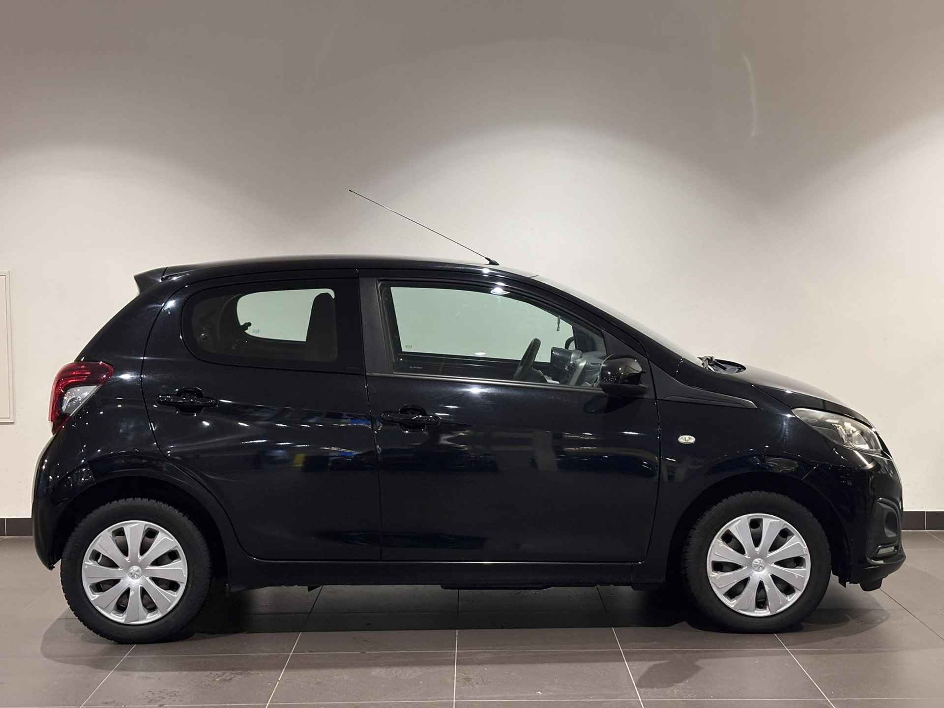 Peugeot 108 5-deurs Active 1.0 e-VTi 72pk | AIRCO | ELEKTRISCH PAKKET | BLUETOOTH | - 10/38