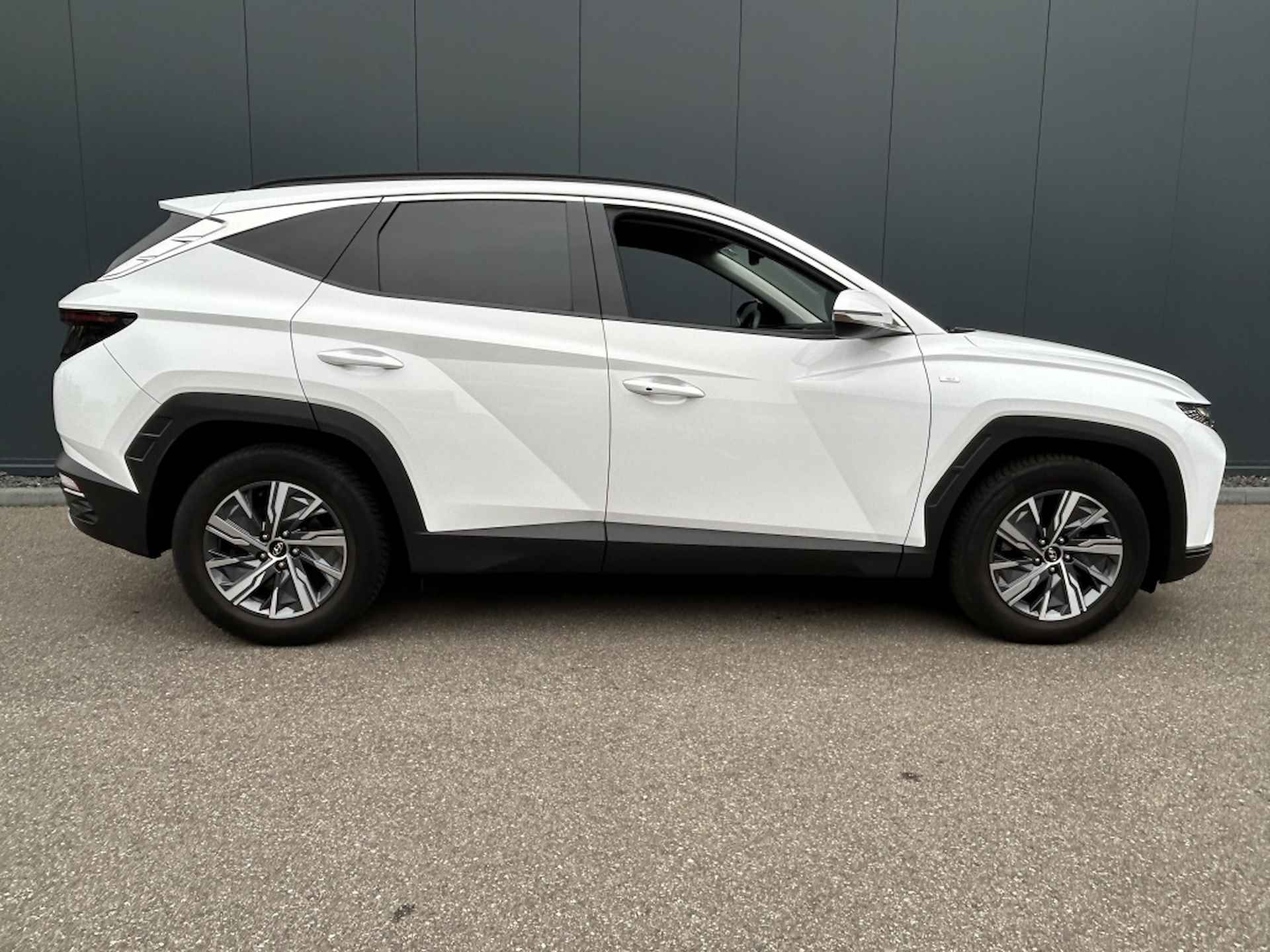 Hyundai Tucson 1.6 T-GDI MHEV Comfort + Trekhaak - 10/31