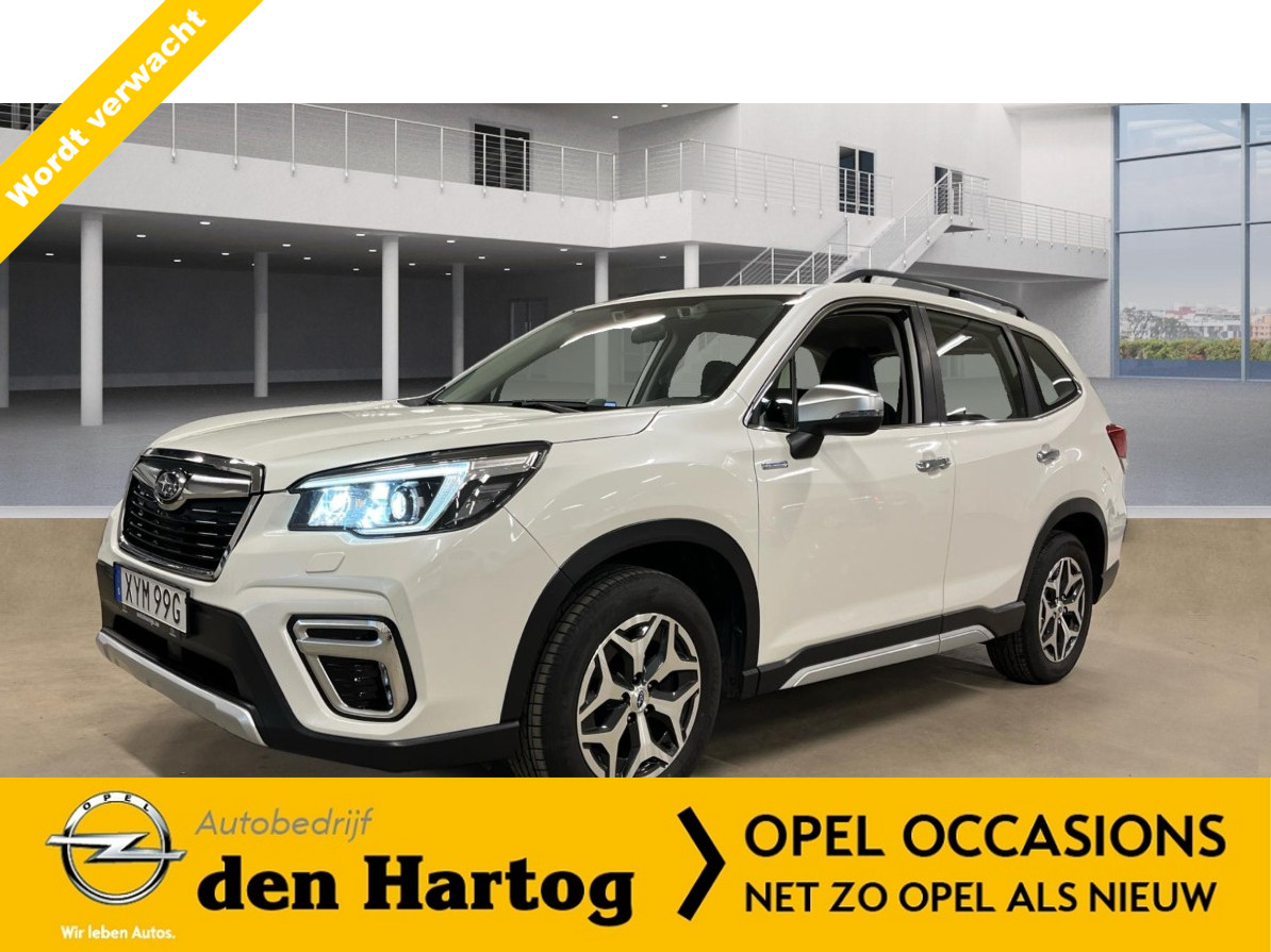 Subaru Forester 2.0i e-BOXER Comfort Led/Stoel verwarming/Camera/2 set velgen.