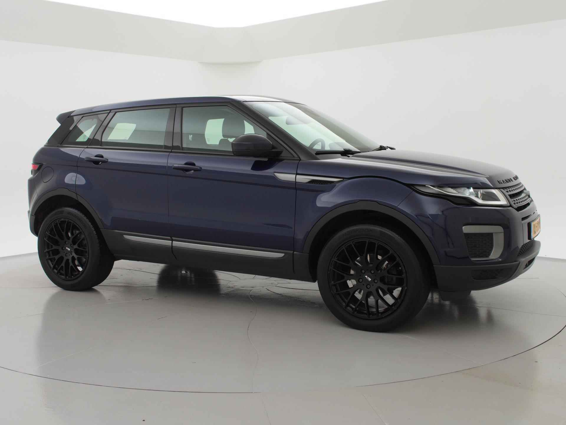 Land Rover Range Rover Evoque 2.0 eD4 URBAN SERIES PURE + PANORAMA / CAMERA / NAVIGATIE - 27/30