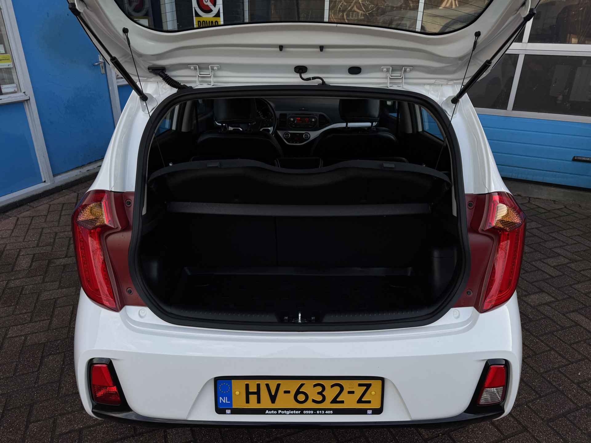 Kia Picanto 1.2 CVVT DynamicLine | Bluetooth | Climate Control | Cruise Control | Rijklaar + 12 Maand BOVAG Garantie - 23/35