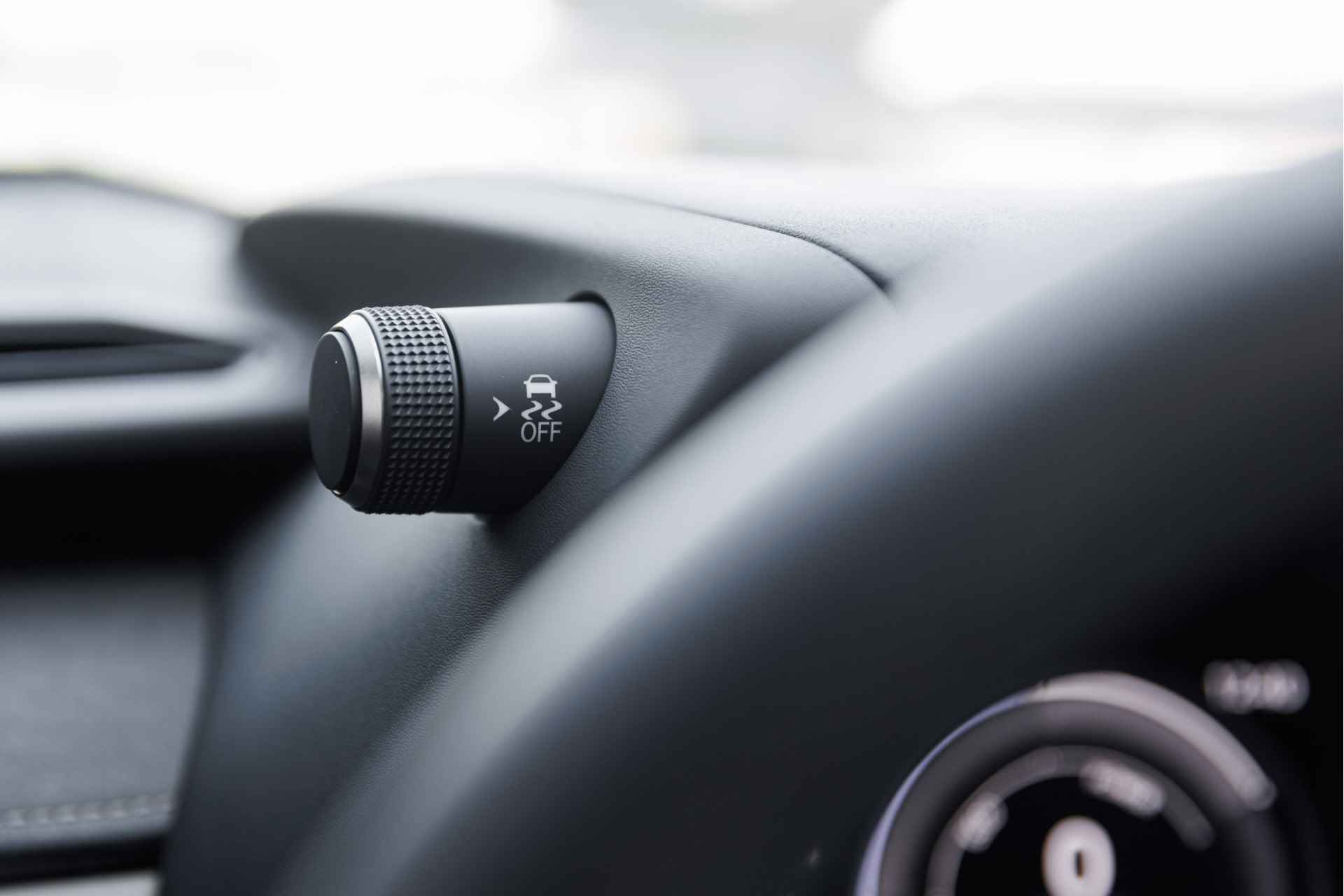 Lexus UX 250h F Sport Design | F-Sport | Stoelverwarming | Apple Carplay | - 27/45