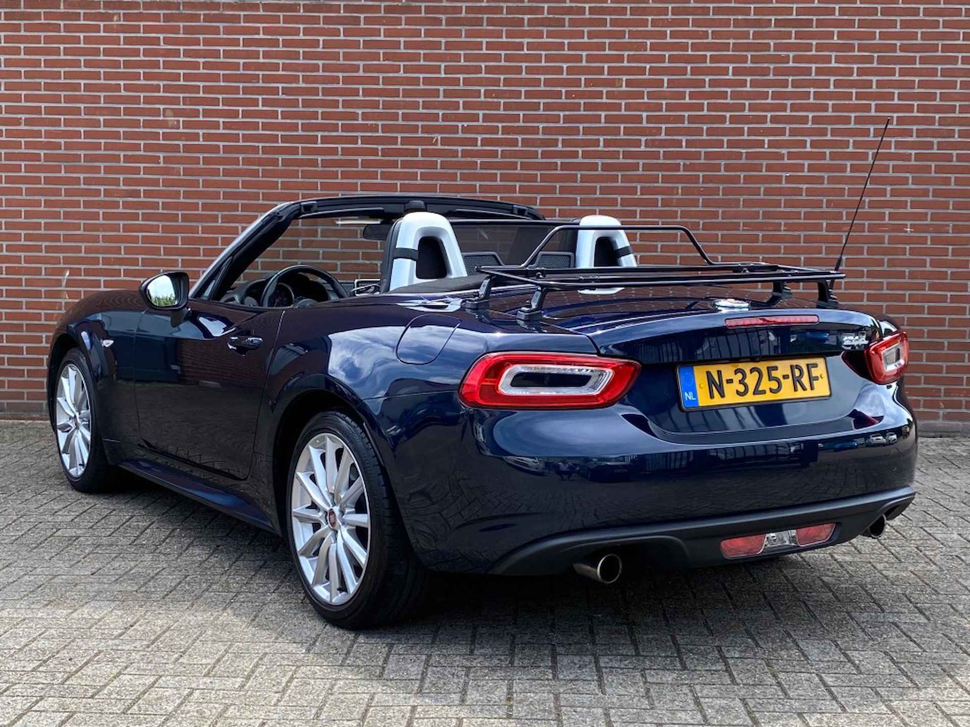 FIAT 124 Spider 1.4 M-AIR T LUSSO NAV CAMERA CRUISE LEER STOELVW DAB LMV - 4/23