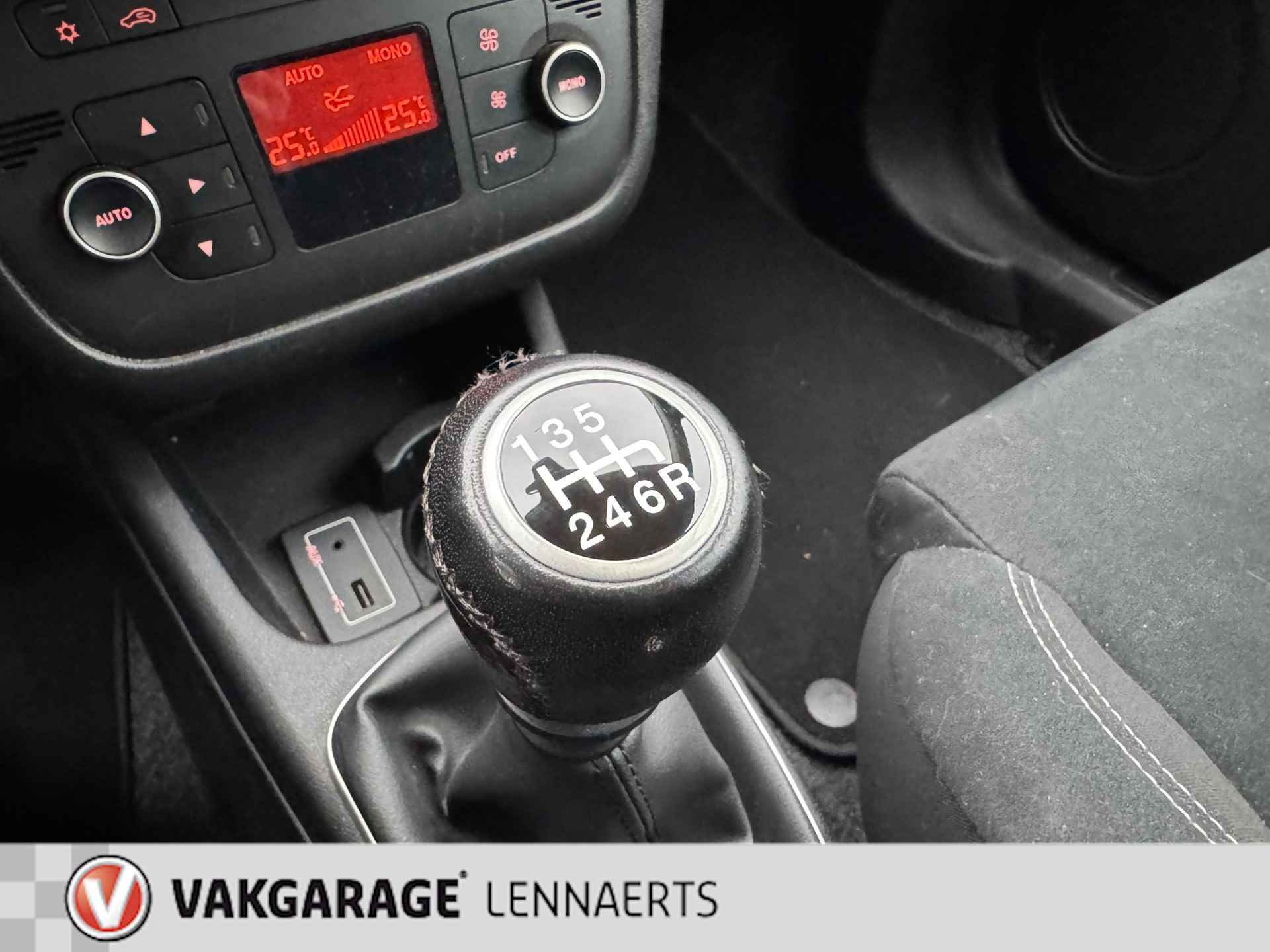 Fiat Punto Evo 0.9 TwinAir Lounge 100PK (RIJKLAARPRIJS) - 22/24