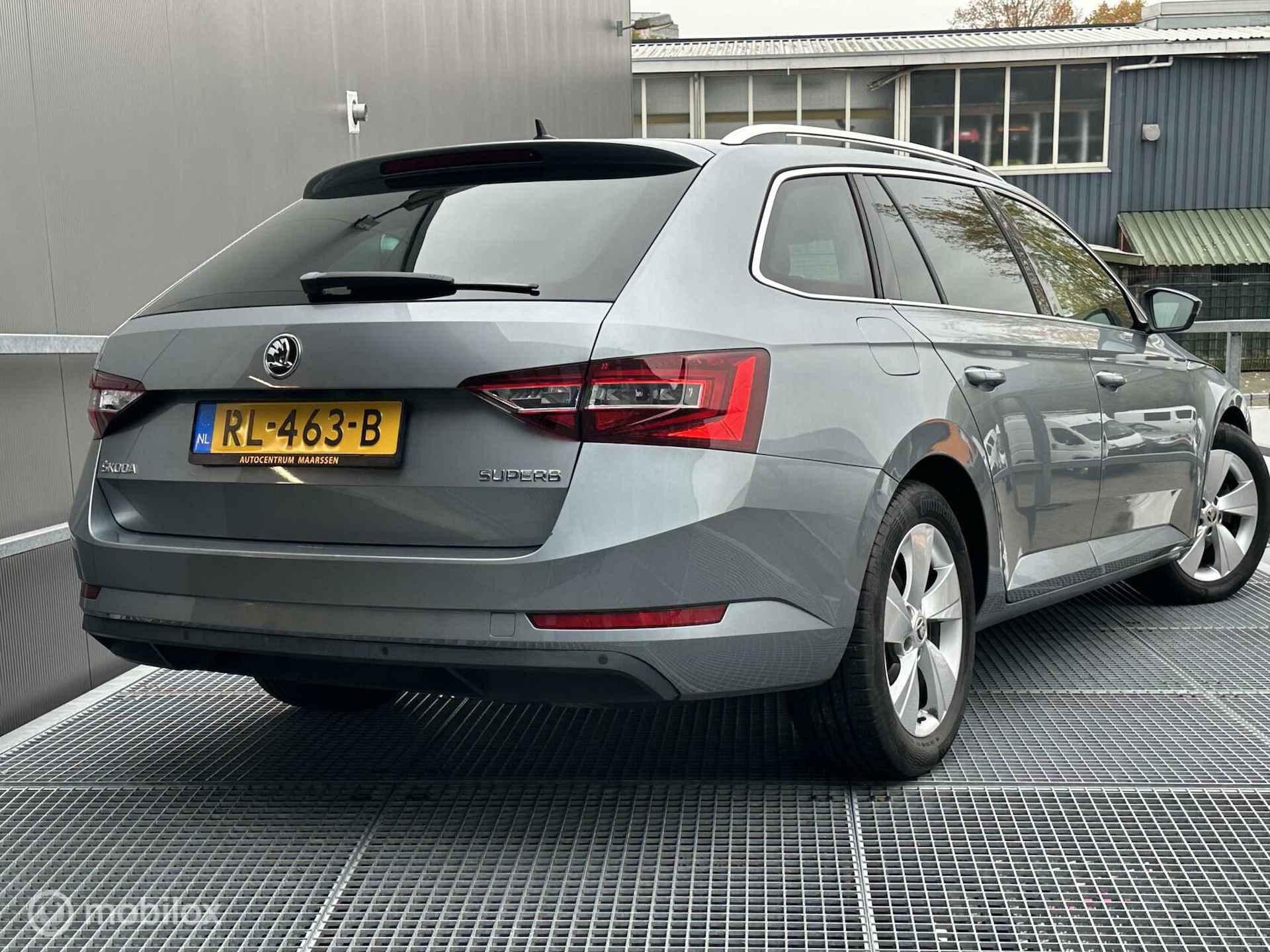 Skoda Superb Combi 1.4 TSI Active Business - 28/32